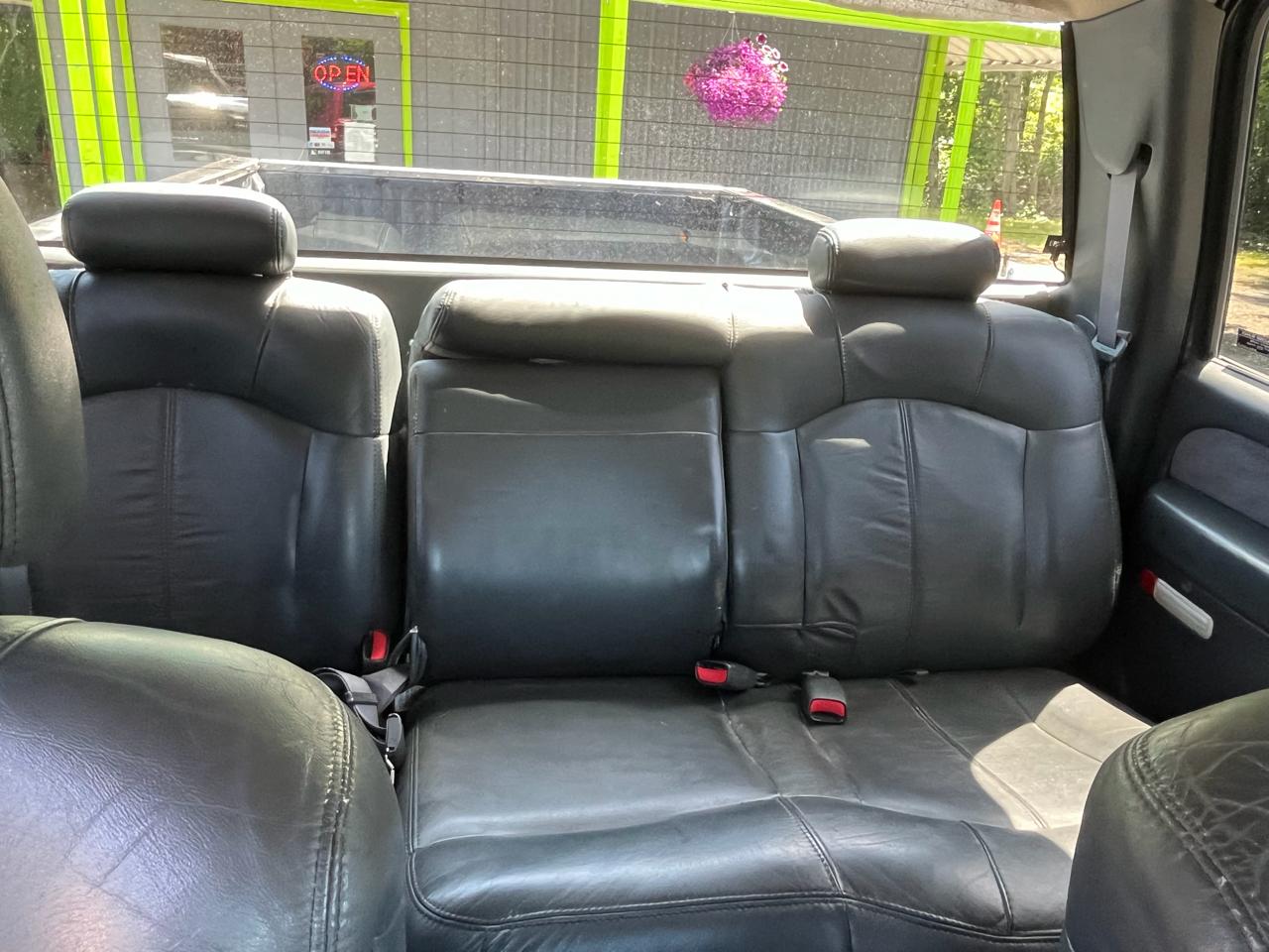 Chevrolet Silverado 2500HD Crew Cab 4WD 2001