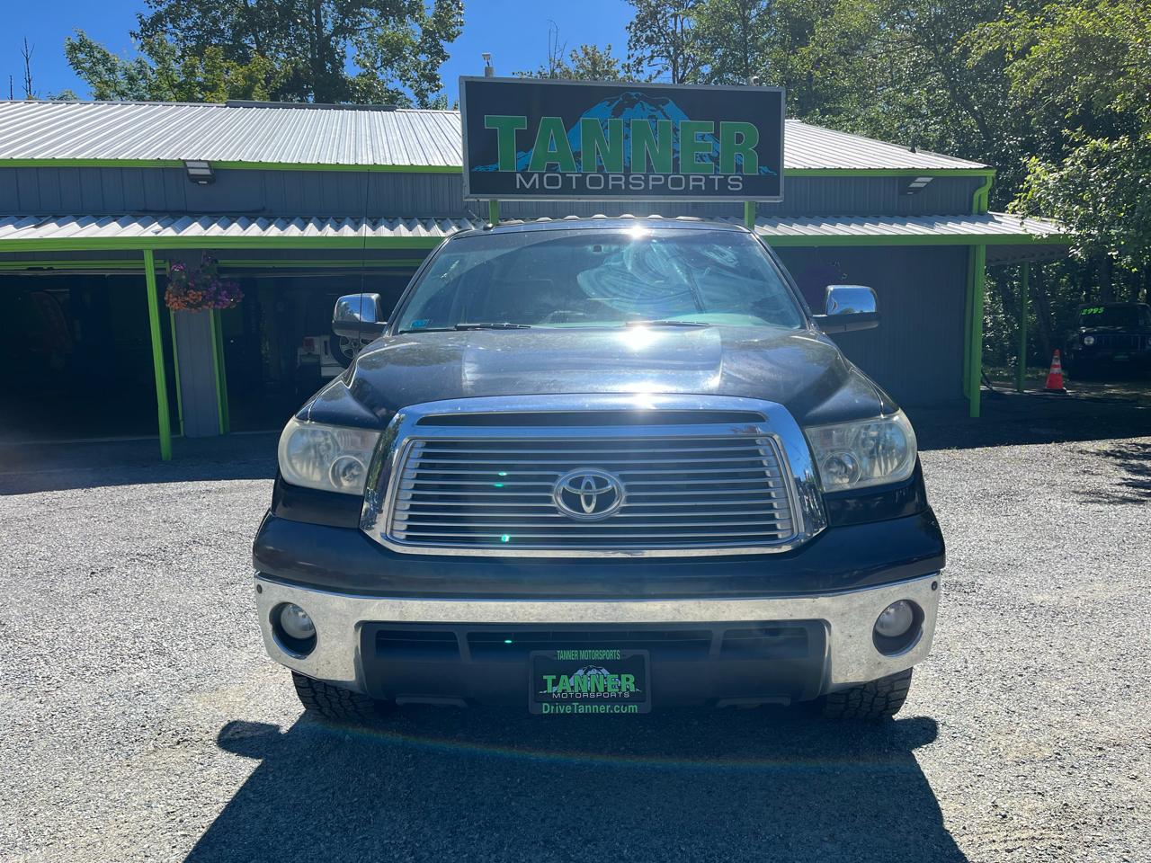 Toyota Tundra Limited 5.7L CrewMax 4WD 2011