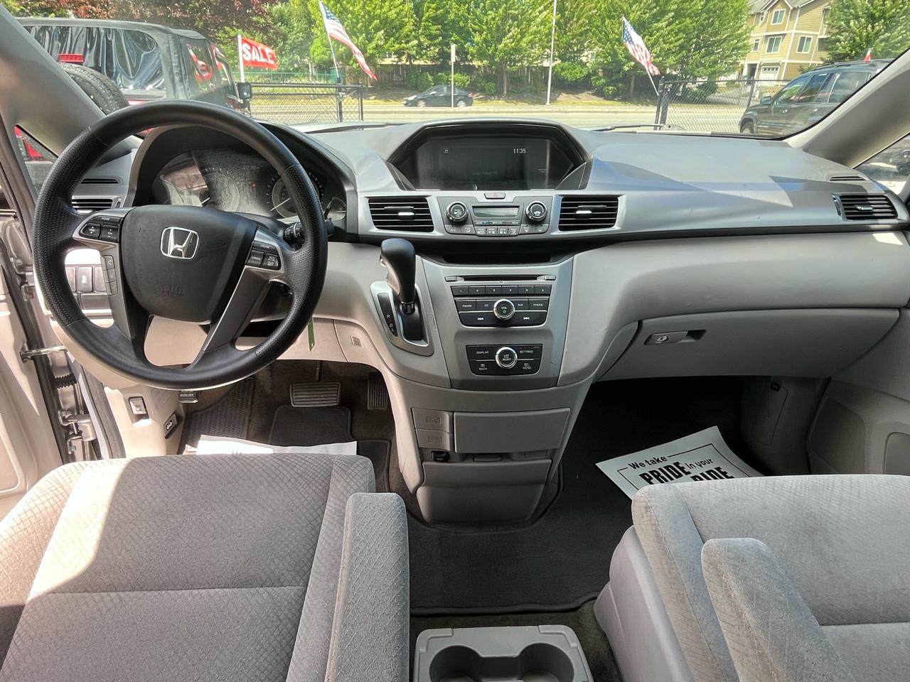 Honda Odyssey LX 2014