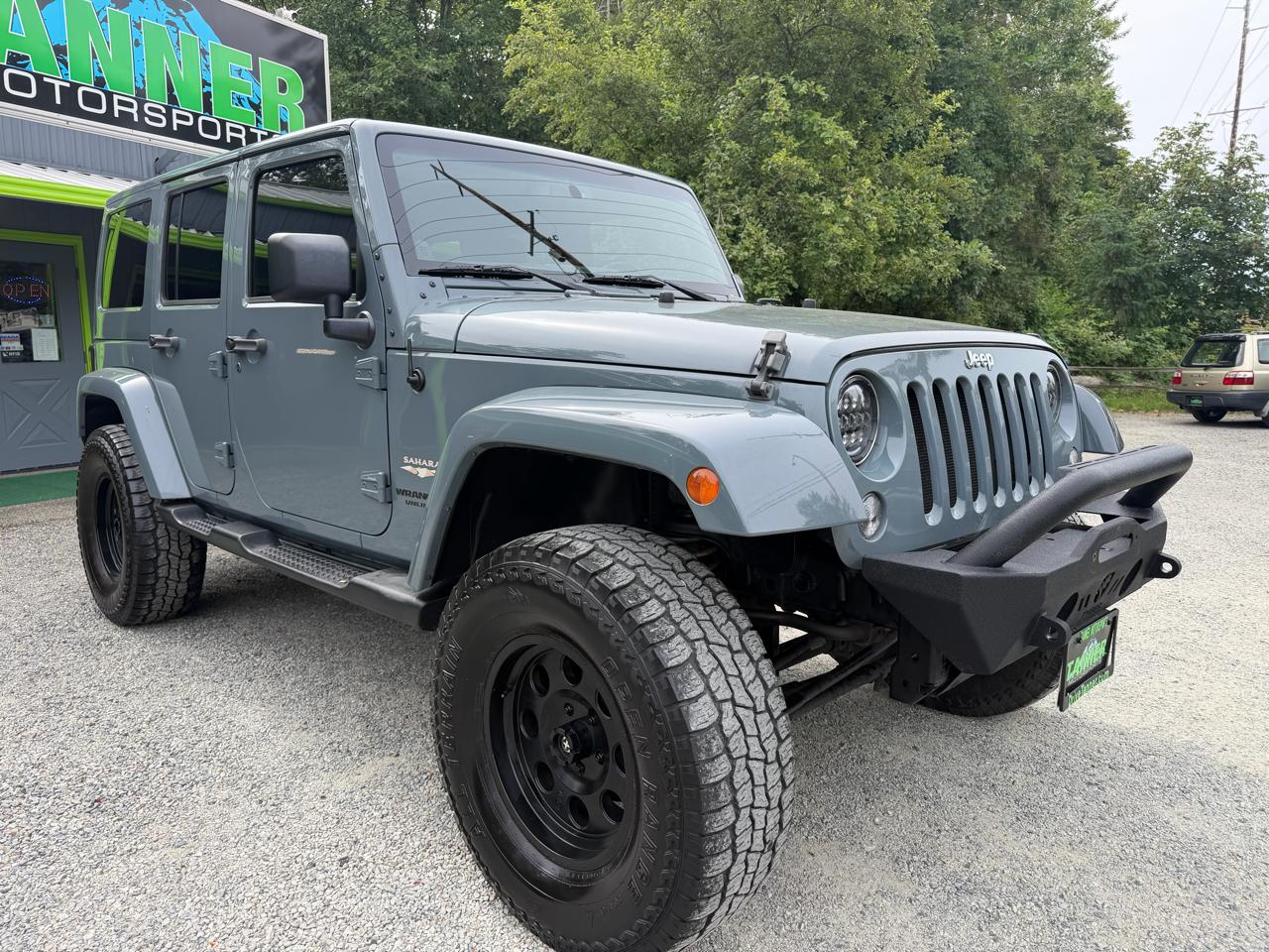 Jeep Wrangler Unlimited Sahara 4WD 2014