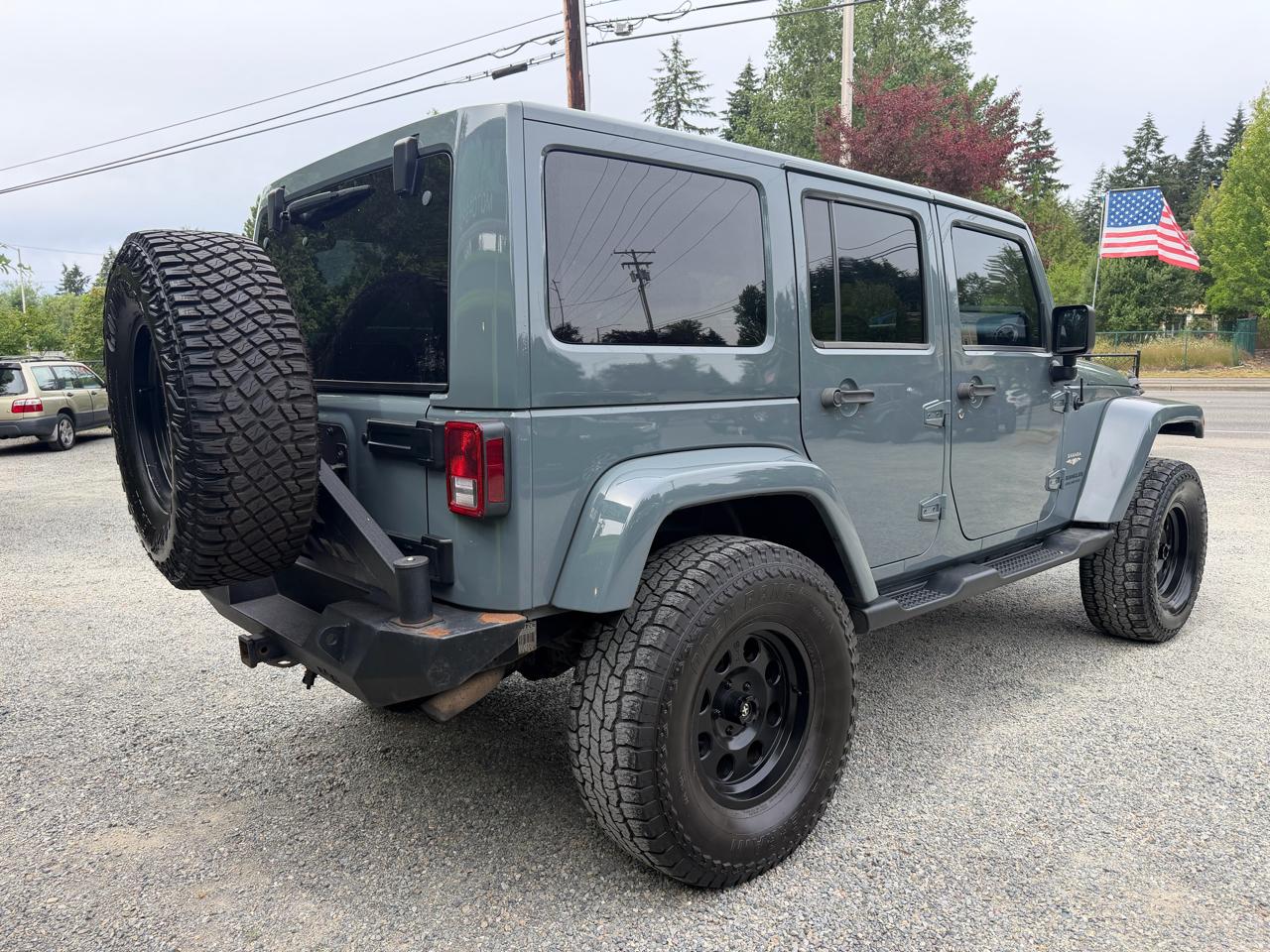Jeep Wrangler Unlimited Sahara 4WD 2014