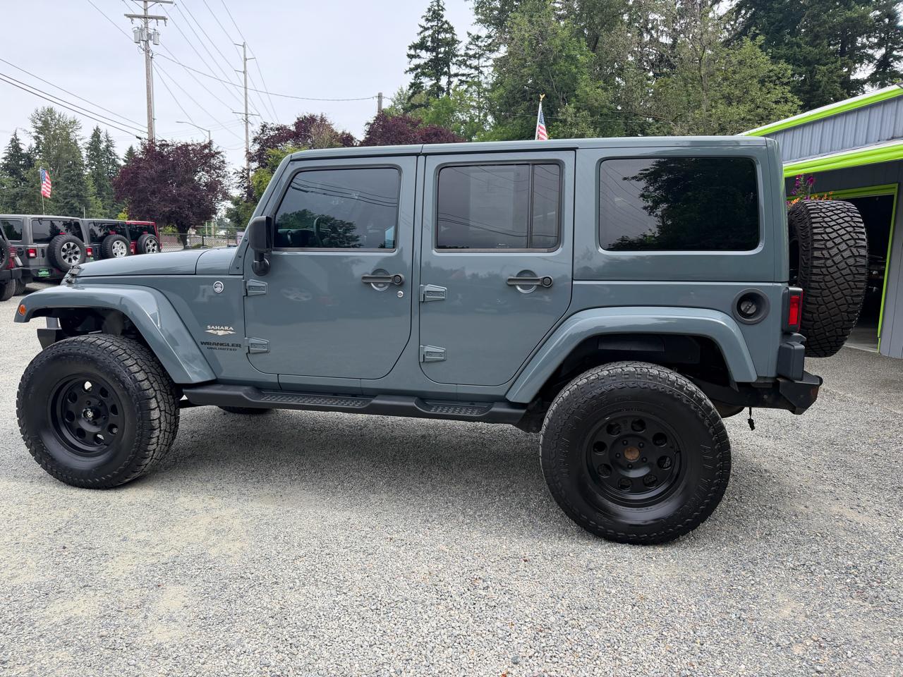 Jeep Wrangler Unlimited Sahara 4WD 2014