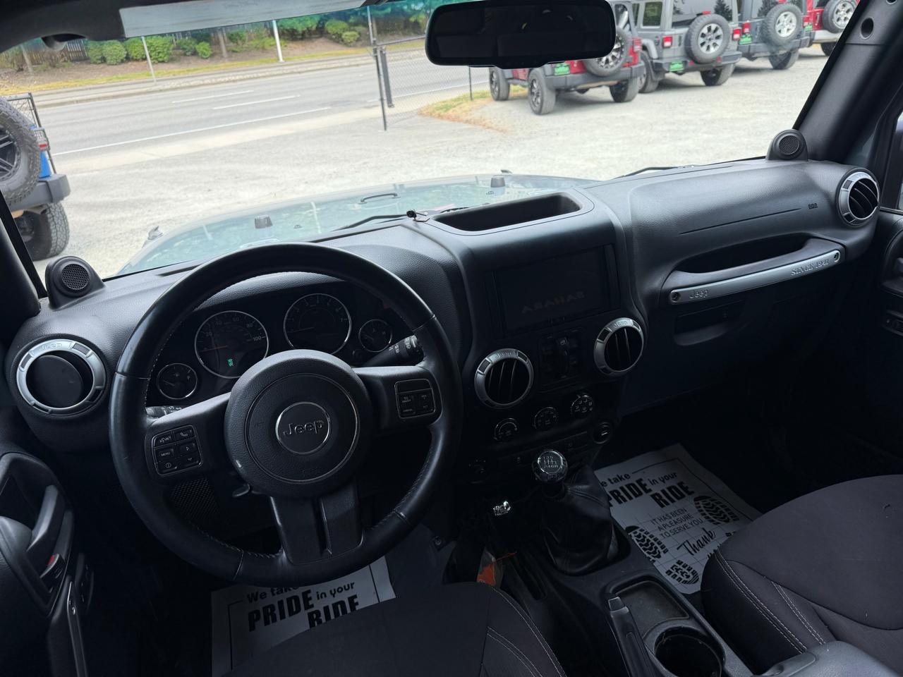Jeep Wrangler Unlimited Sahara 4WD 2014