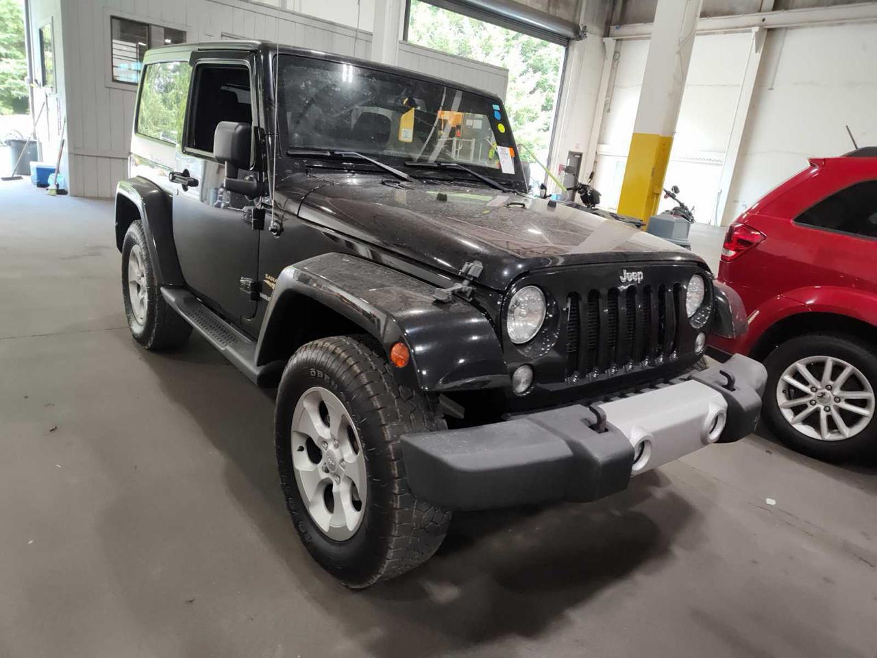 Jeep Wrangler Sahara 4WD 2014