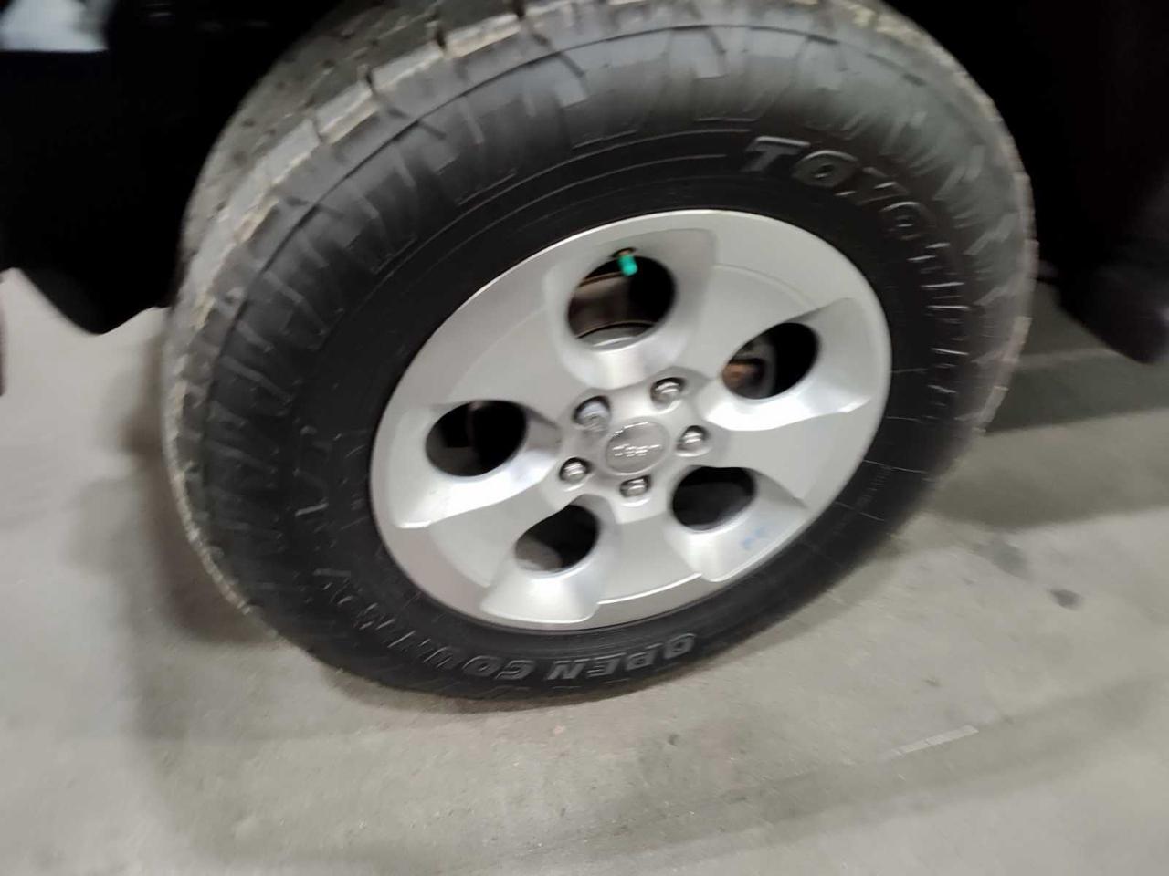 Jeep Wrangler Sahara 4WD 2014