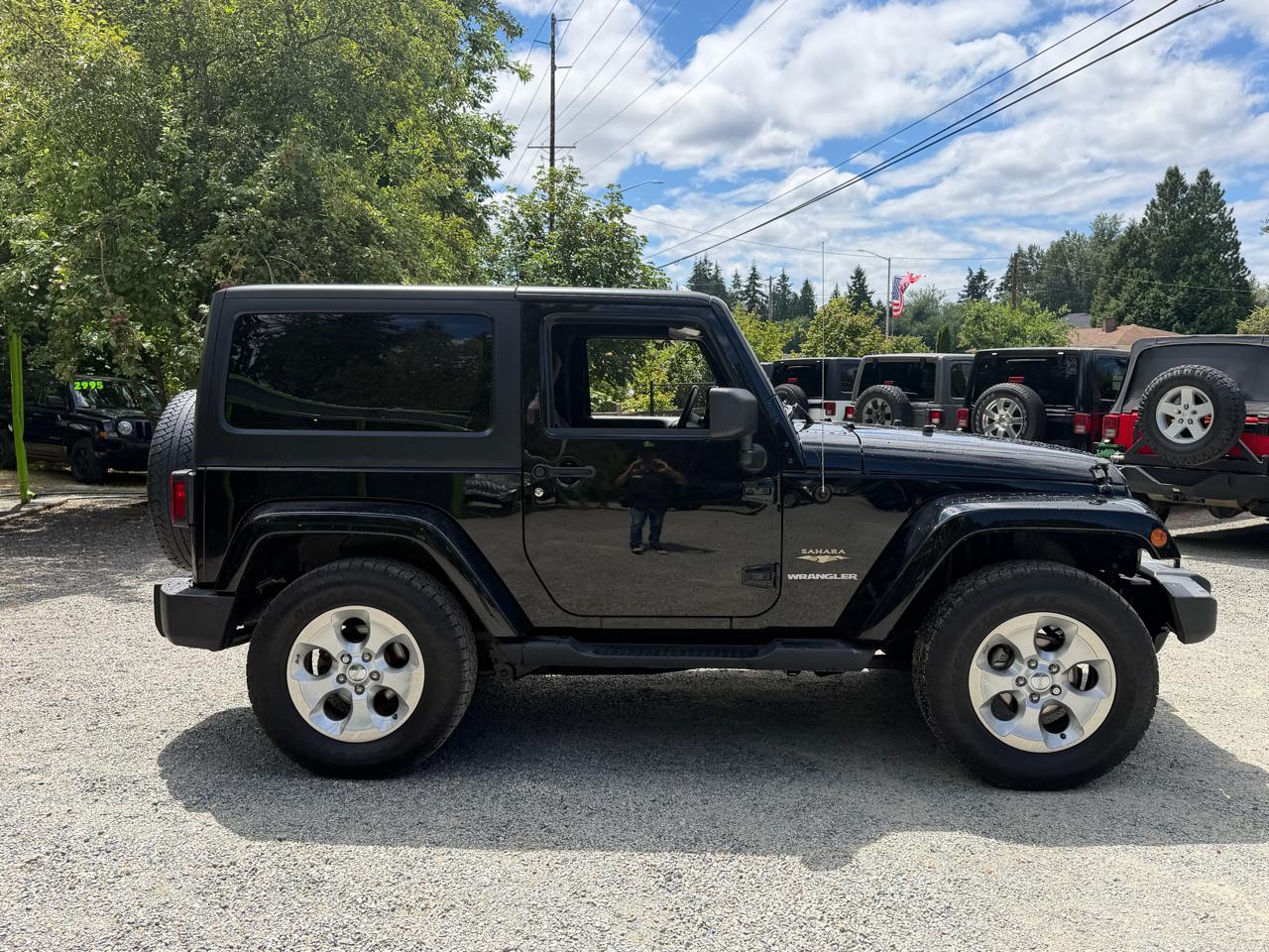 Jeep Wrangler Sahara 4WD 2014