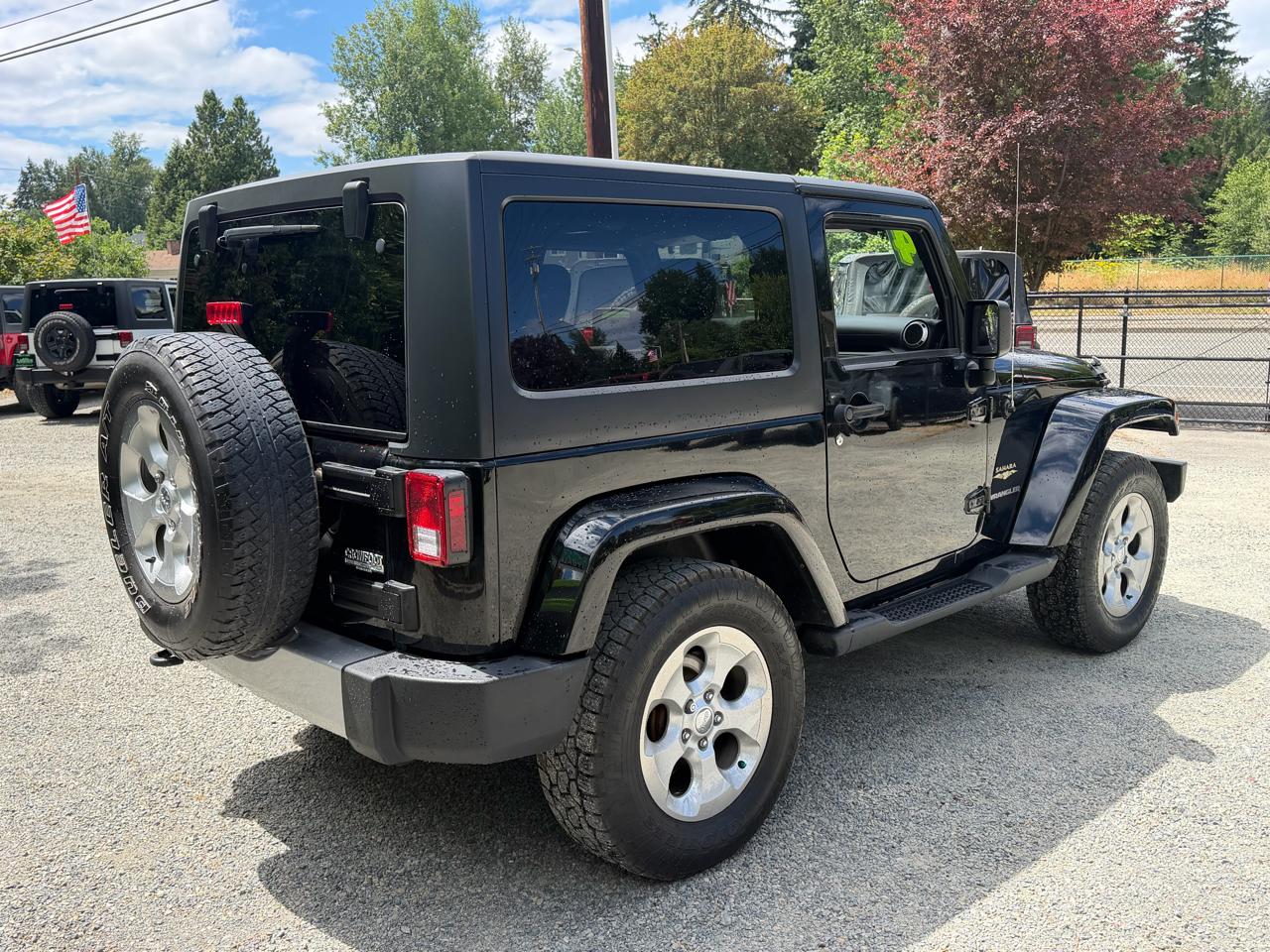 Jeep Wrangler Sahara 4WD 2014
