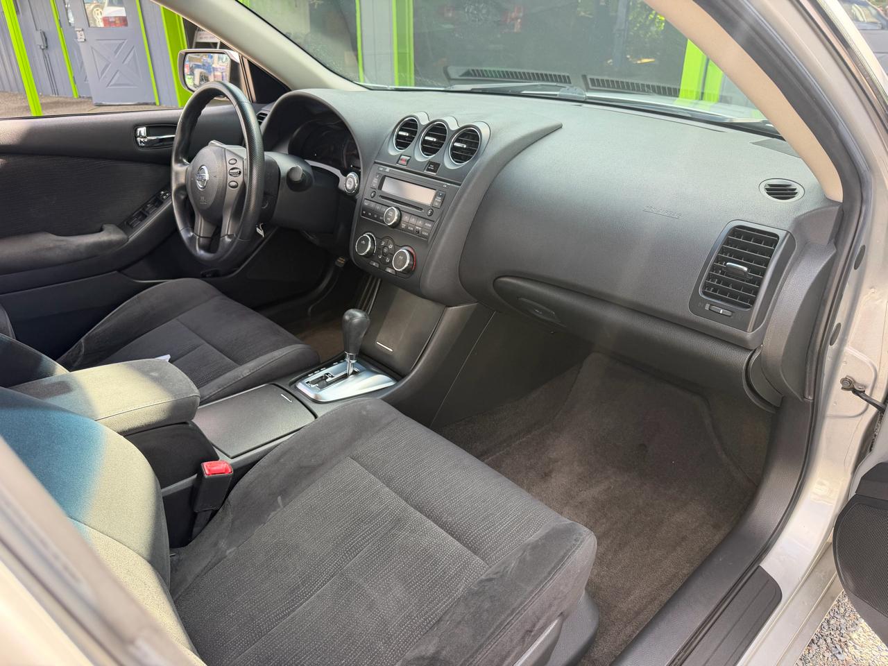 Nissan Altima 2.5 S 2011