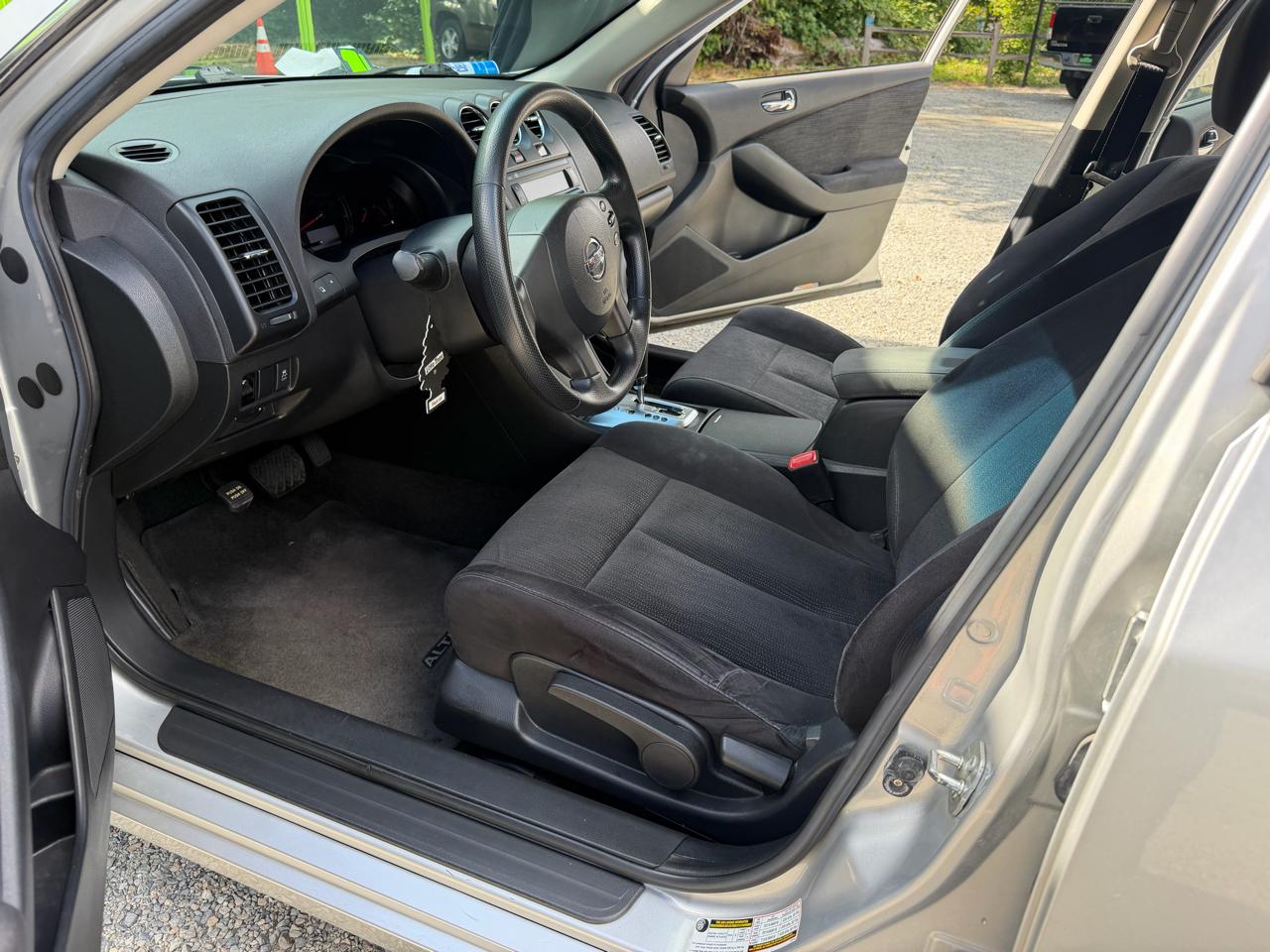 Nissan Altima 2.5 S 2011