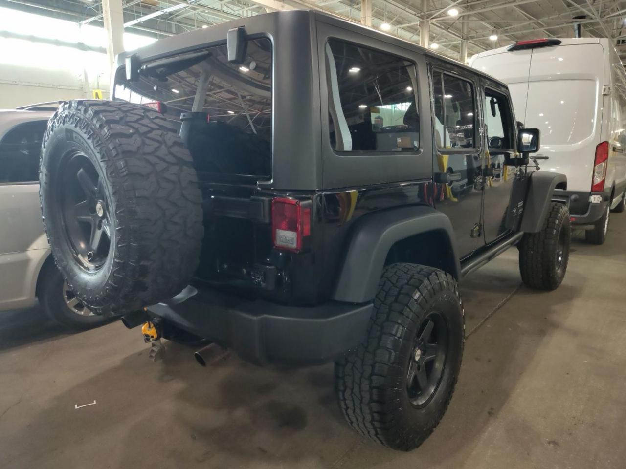 Jeep Wrangler Unlimited Sport 4WD 2015