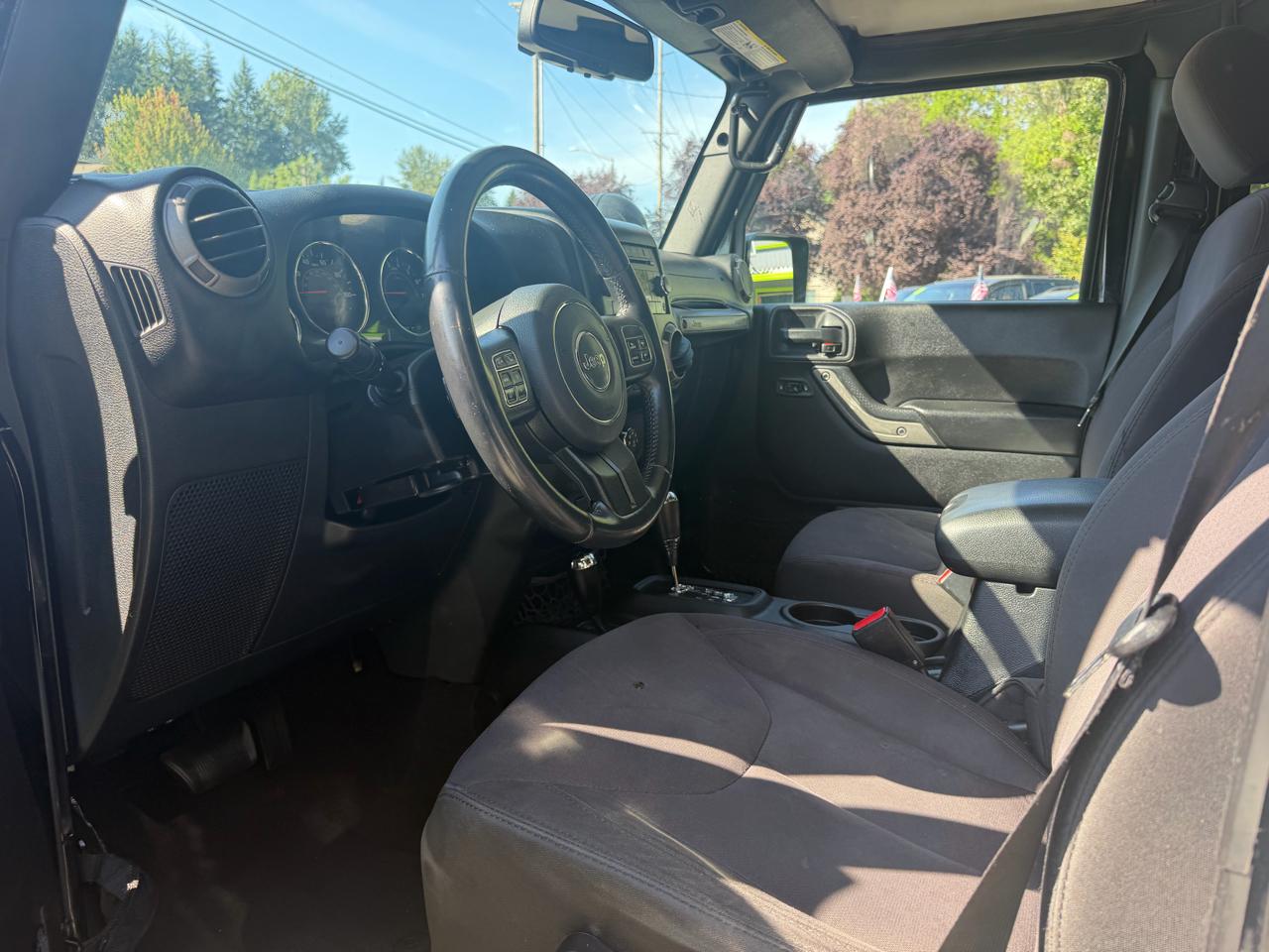 Jeep Wrangler Unlimited Sport 4WD 2015