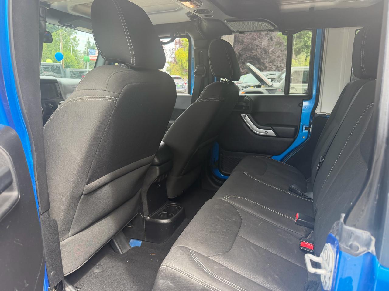 Jeep Wrangler Unlimited Sahara 4WD 2015