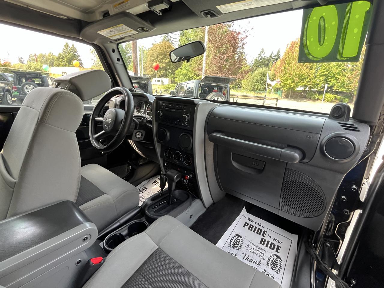 Jeep Wrangler Sport 4WD 2010