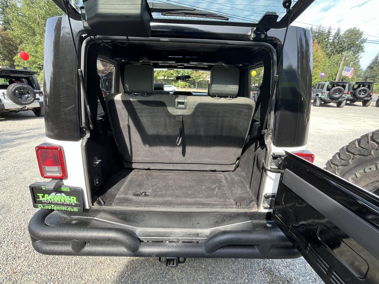 Jeep Wrangler Sport 4WD 2010