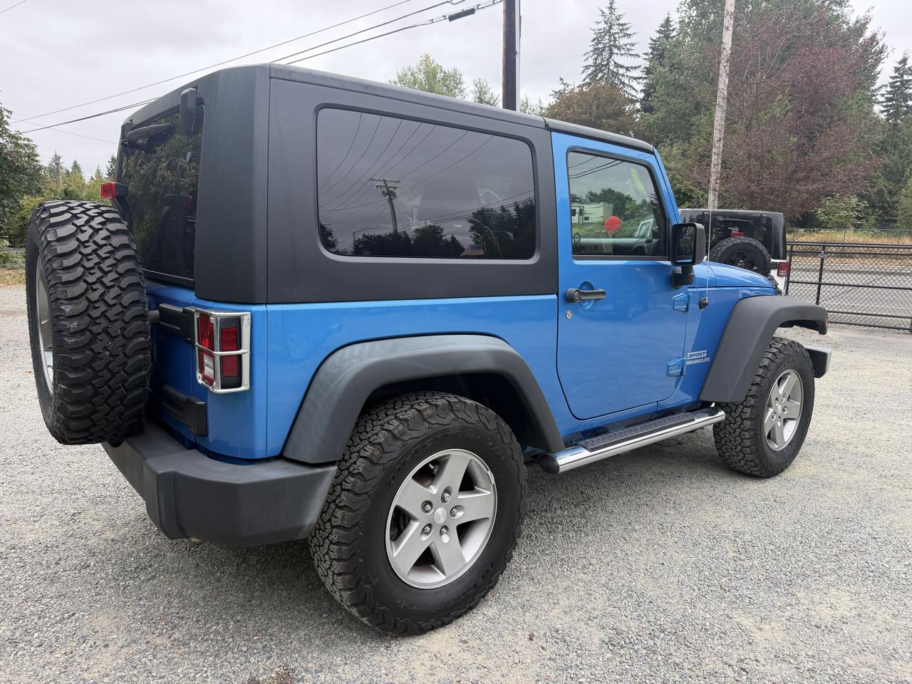 Jeep Wrangler Sport 4WD 2010