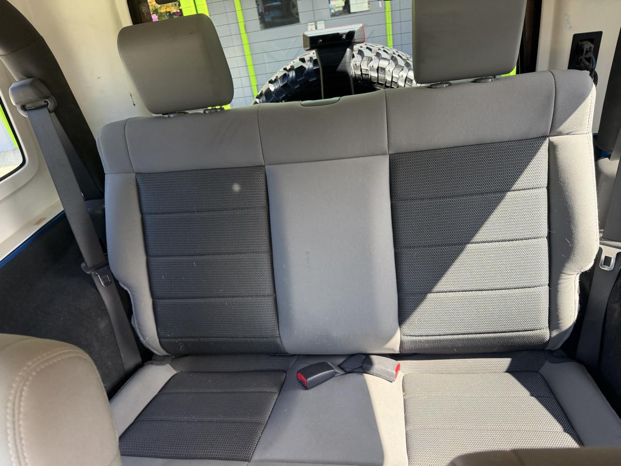 Jeep Wrangler Sport 4WD 2010