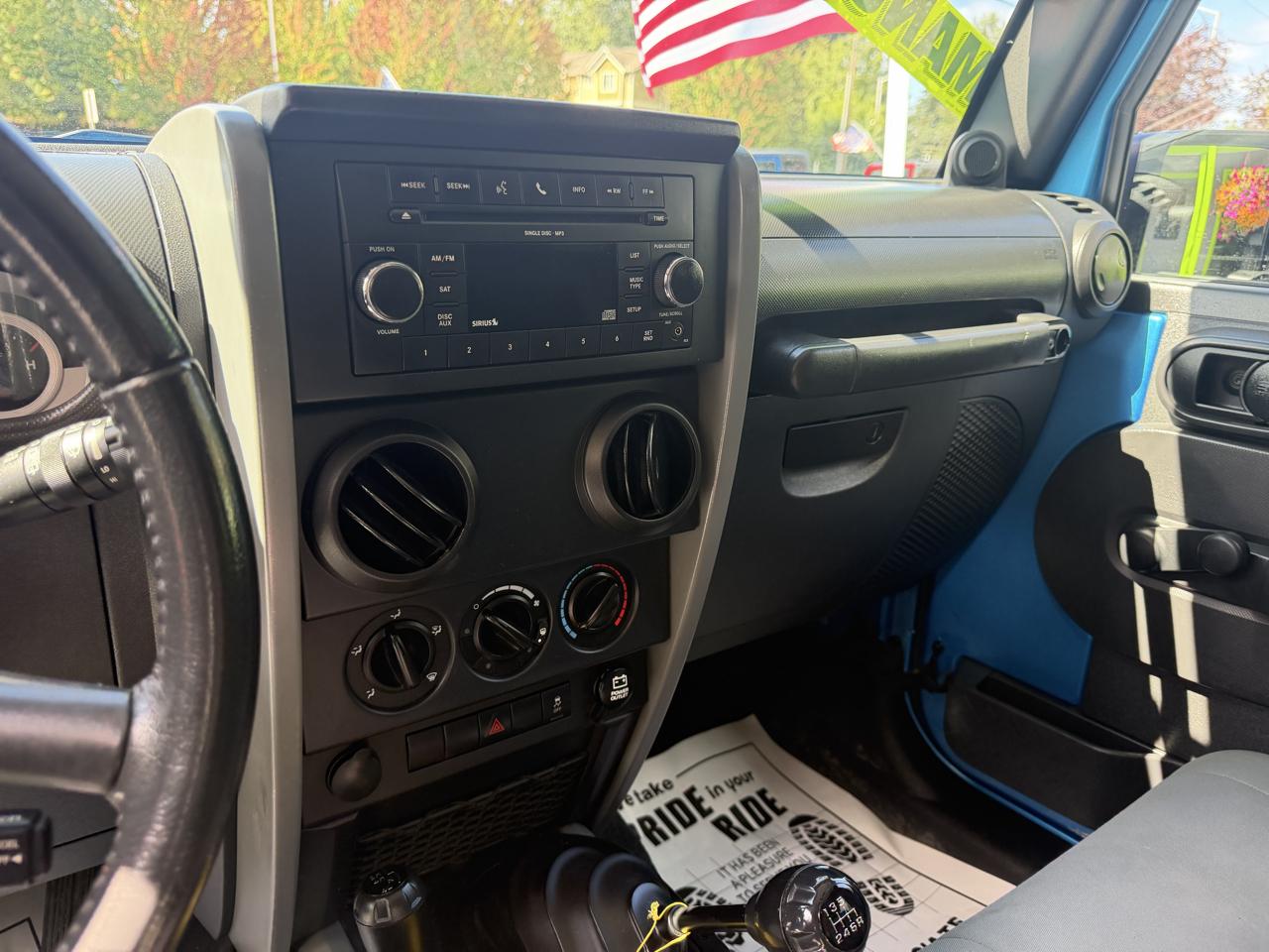 Jeep Wrangler Sport 4WD 2010