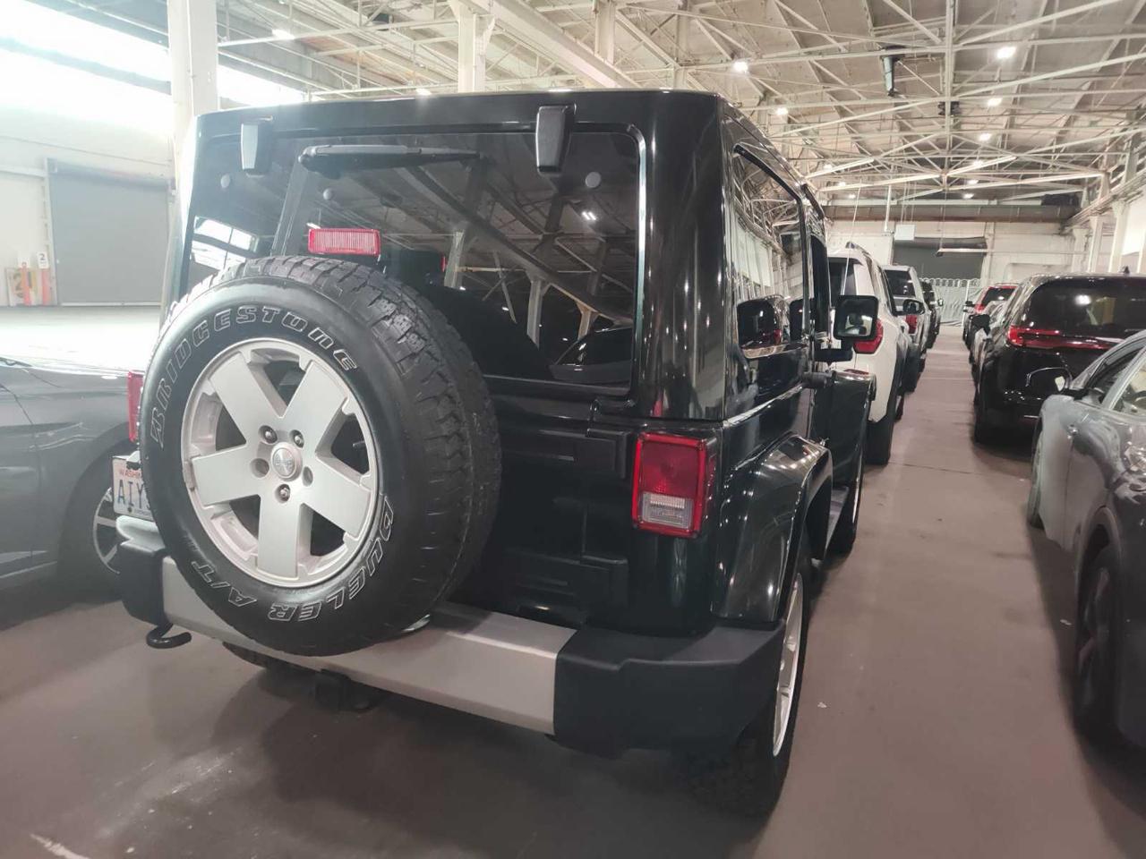 Jeep Wrangler Sahara 4WD 2012