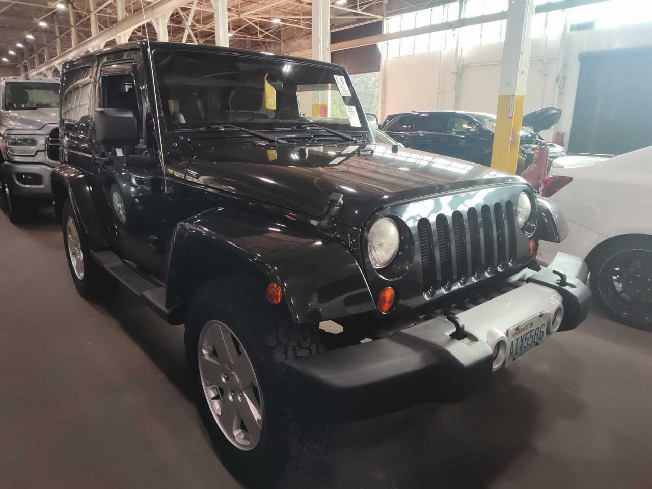 Jeep Wrangler Sahara 4WD 2012