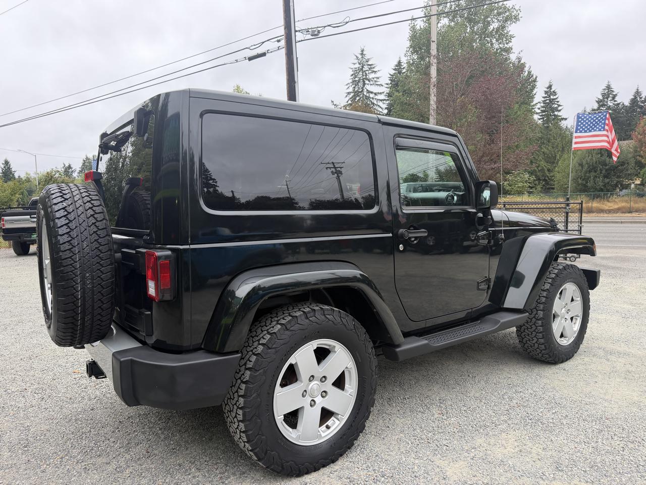 Jeep Wrangler Sahara 4WD 2012
