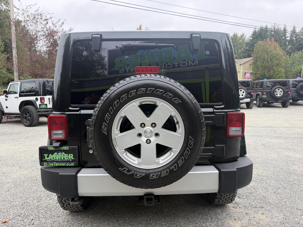 Jeep Wrangler Sahara 4WD 2012