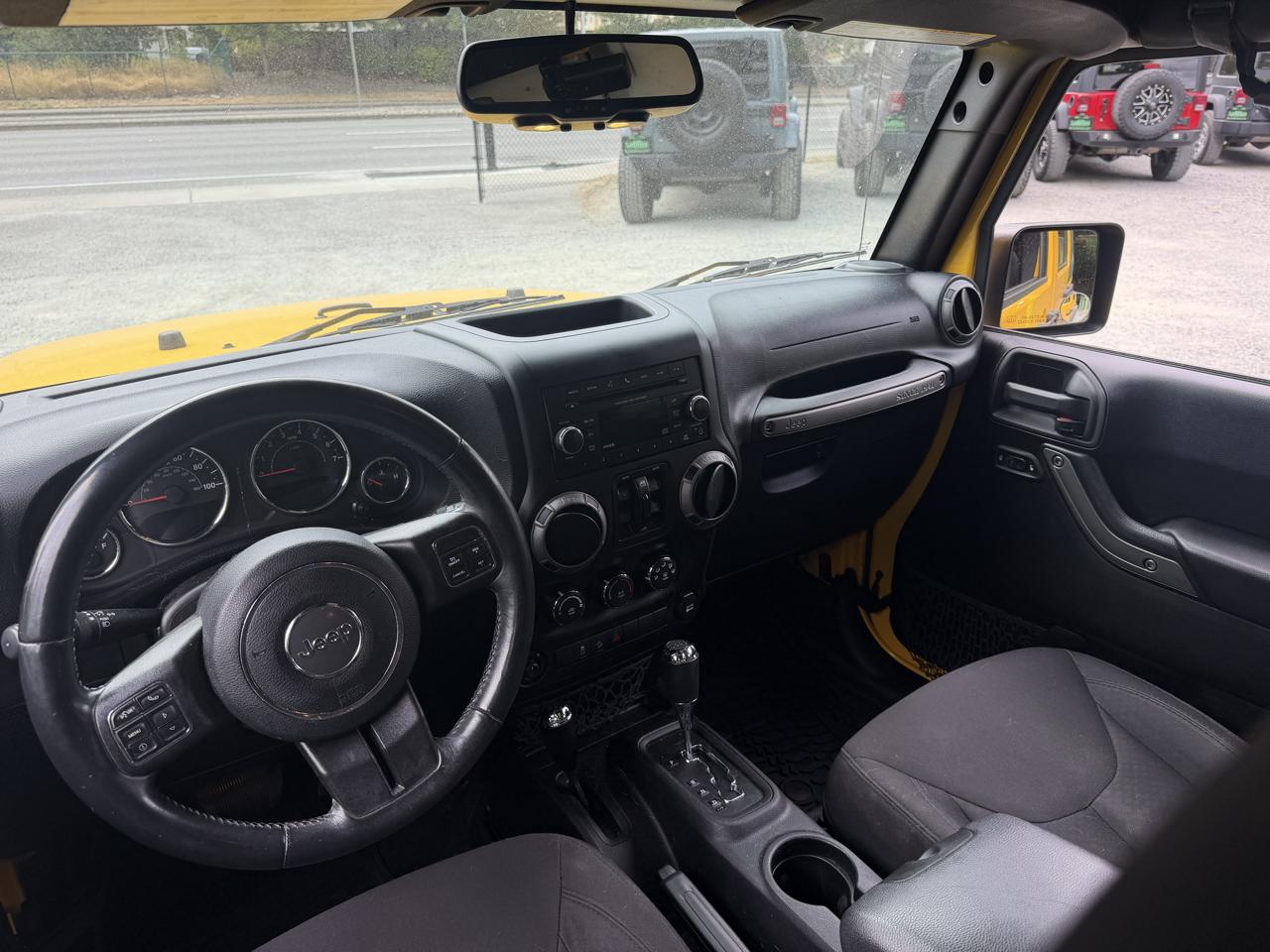 Jeep Wrangler Unlimited Sport 4WD 2015