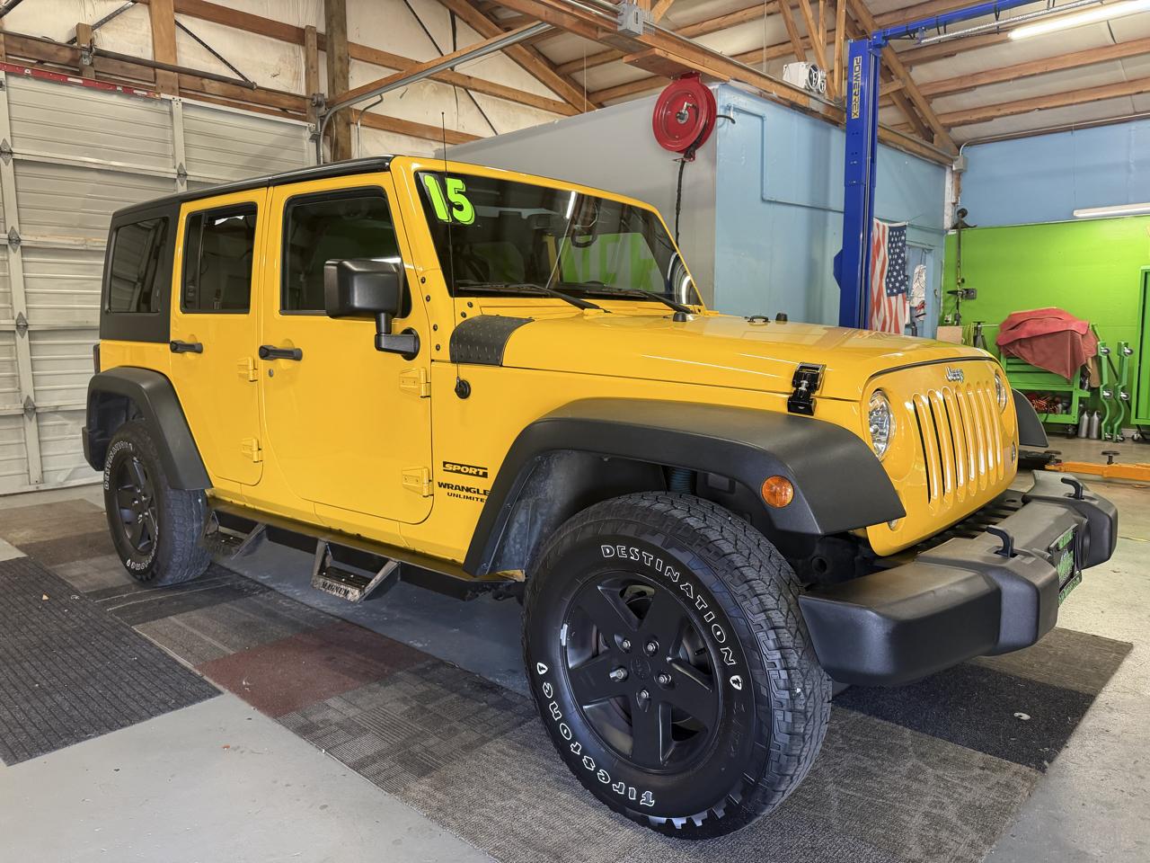Jeep Wrangler Unlimited Sport 4WD 2015