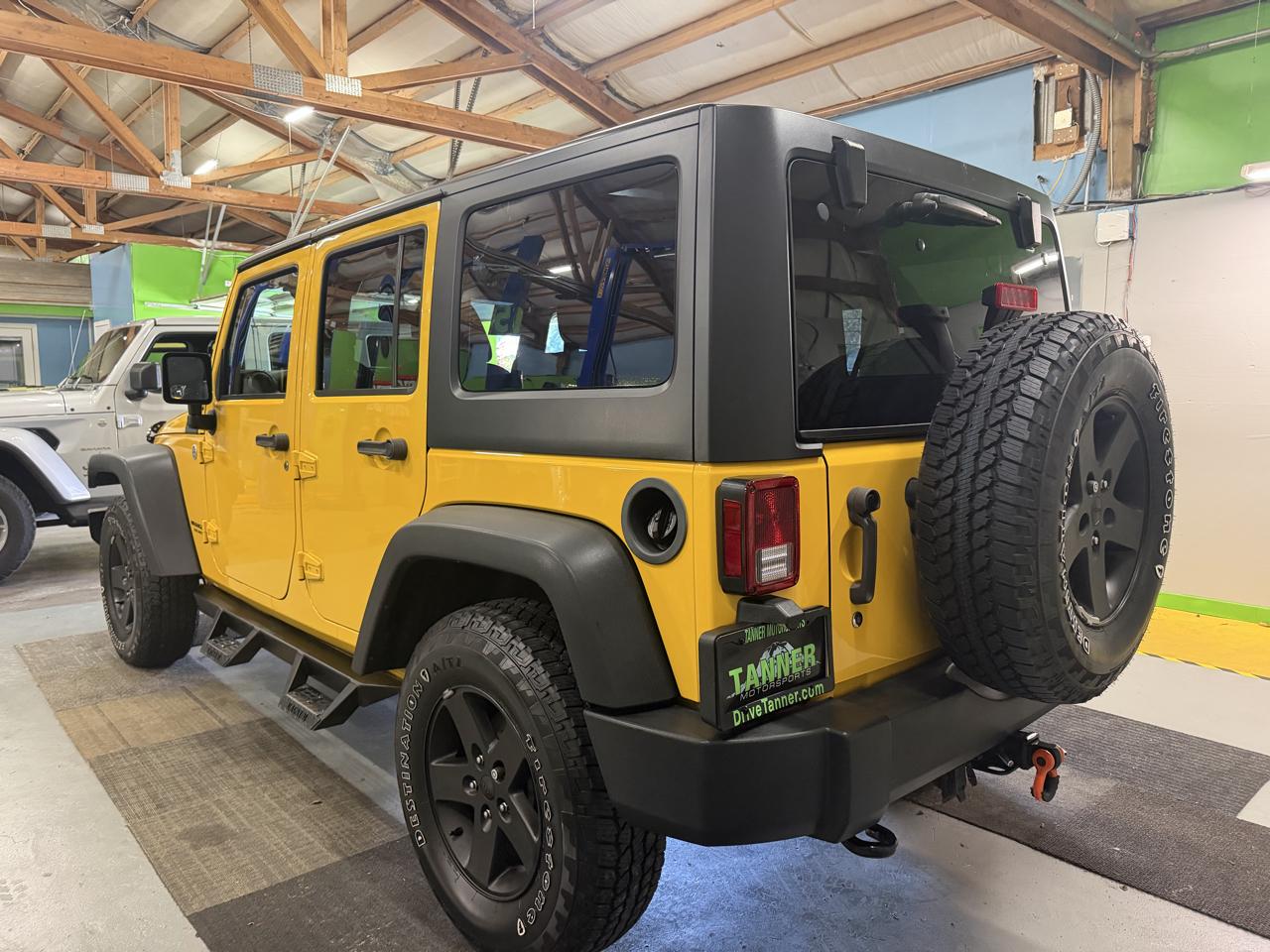 Jeep Wrangler Unlimited Sport 4WD 2015