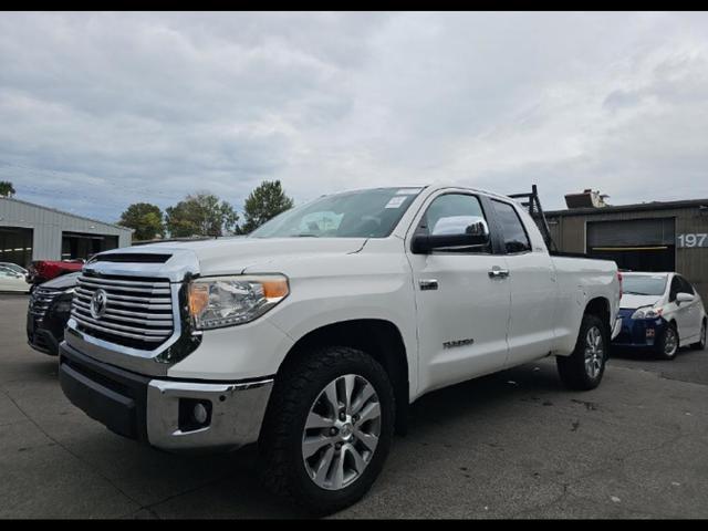 White 2016 Toyota Tundra Pickup Truck Four-Wheel Drive Automatic