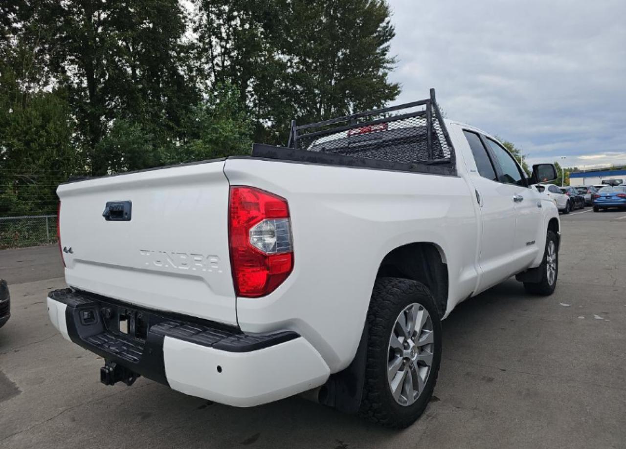 Toyota Tundra Limited 5.7L Double Cab 4WD 2016
