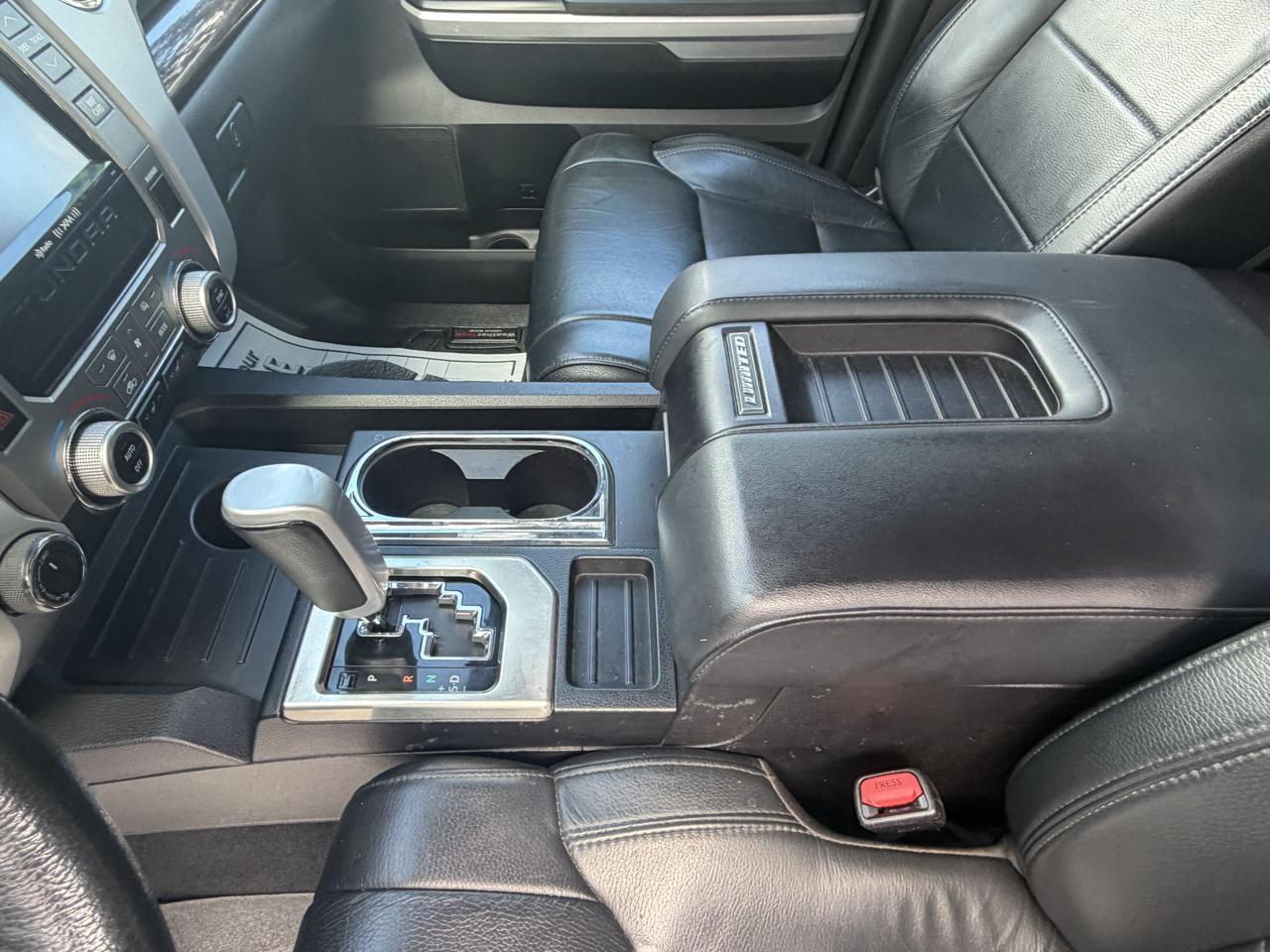 Toyota Tundra Limited 5.7L Double Cab 4WD 2016