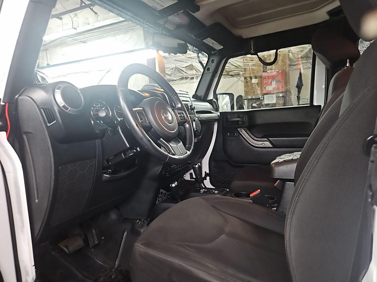 Jeep Wrangler Sport 4WD 2014