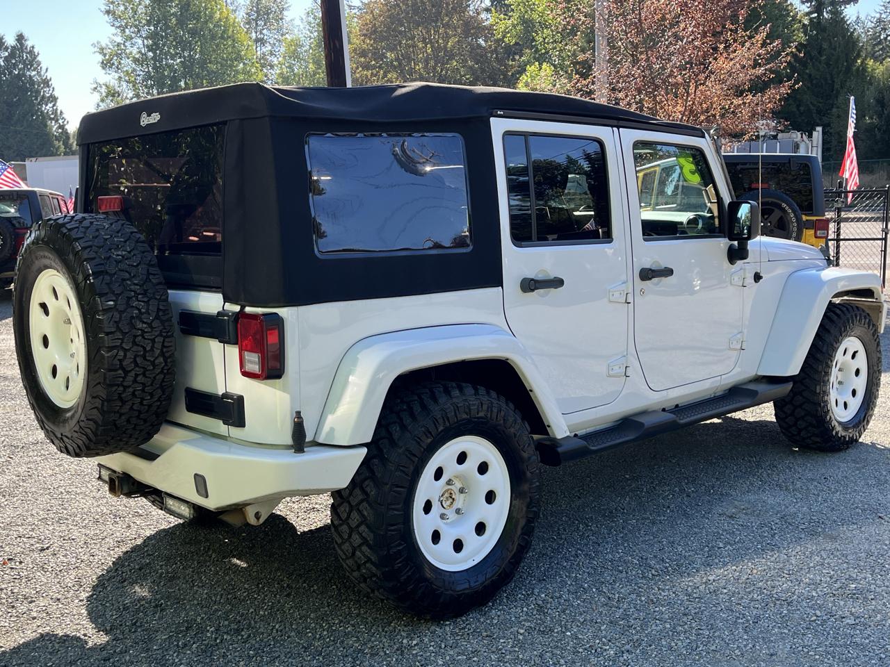 Jeep Wrangler Unlimited Sahara 4WD 2013