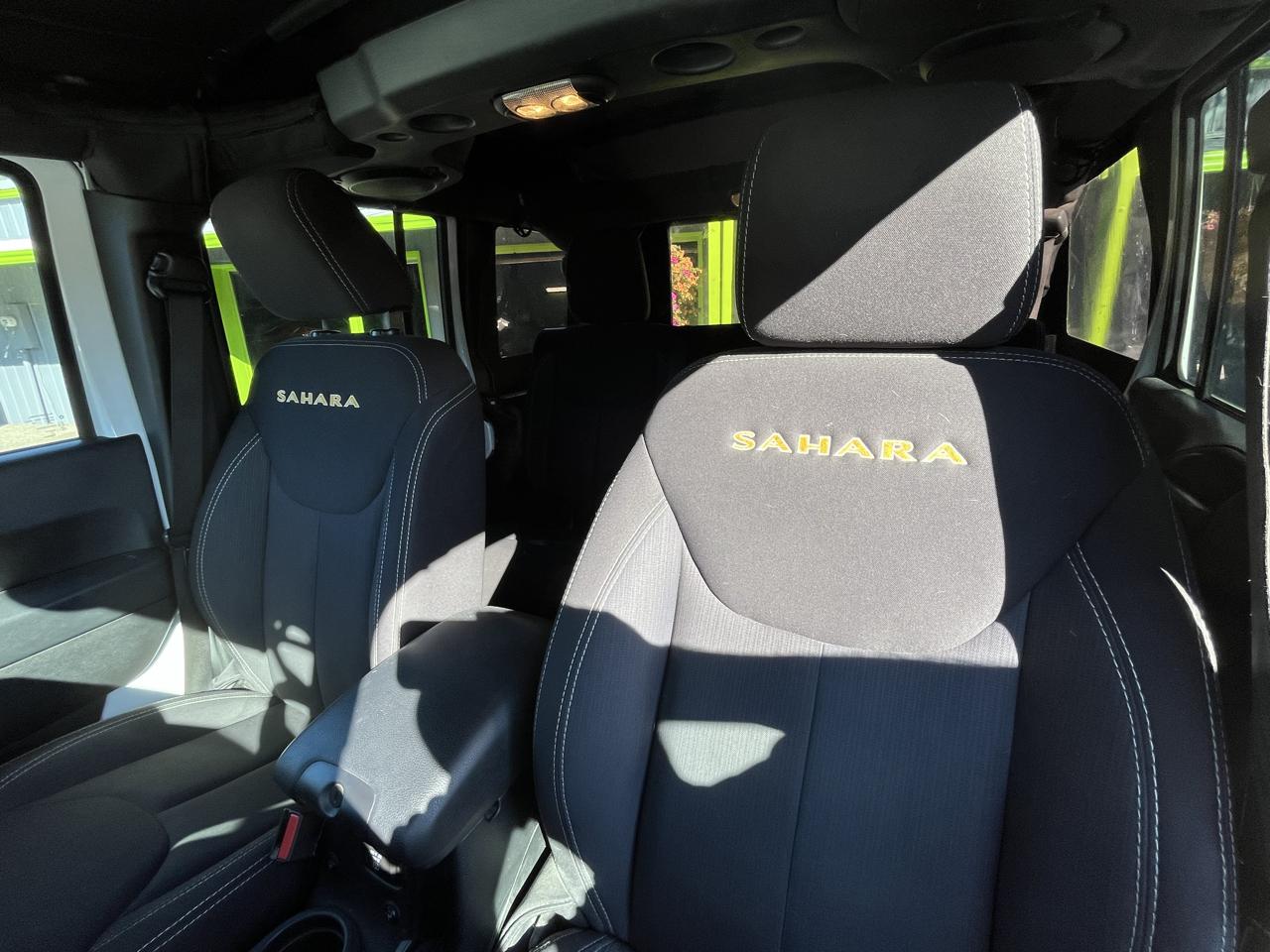 Jeep Wrangler Unlimited Sahara 4WD 2013