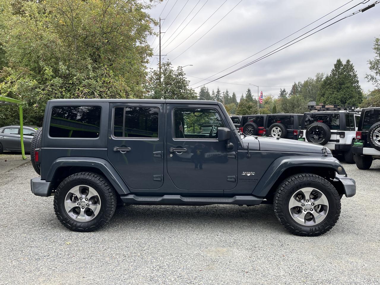 Jeep Wrangler Unlimited Sahara 4WD 2016