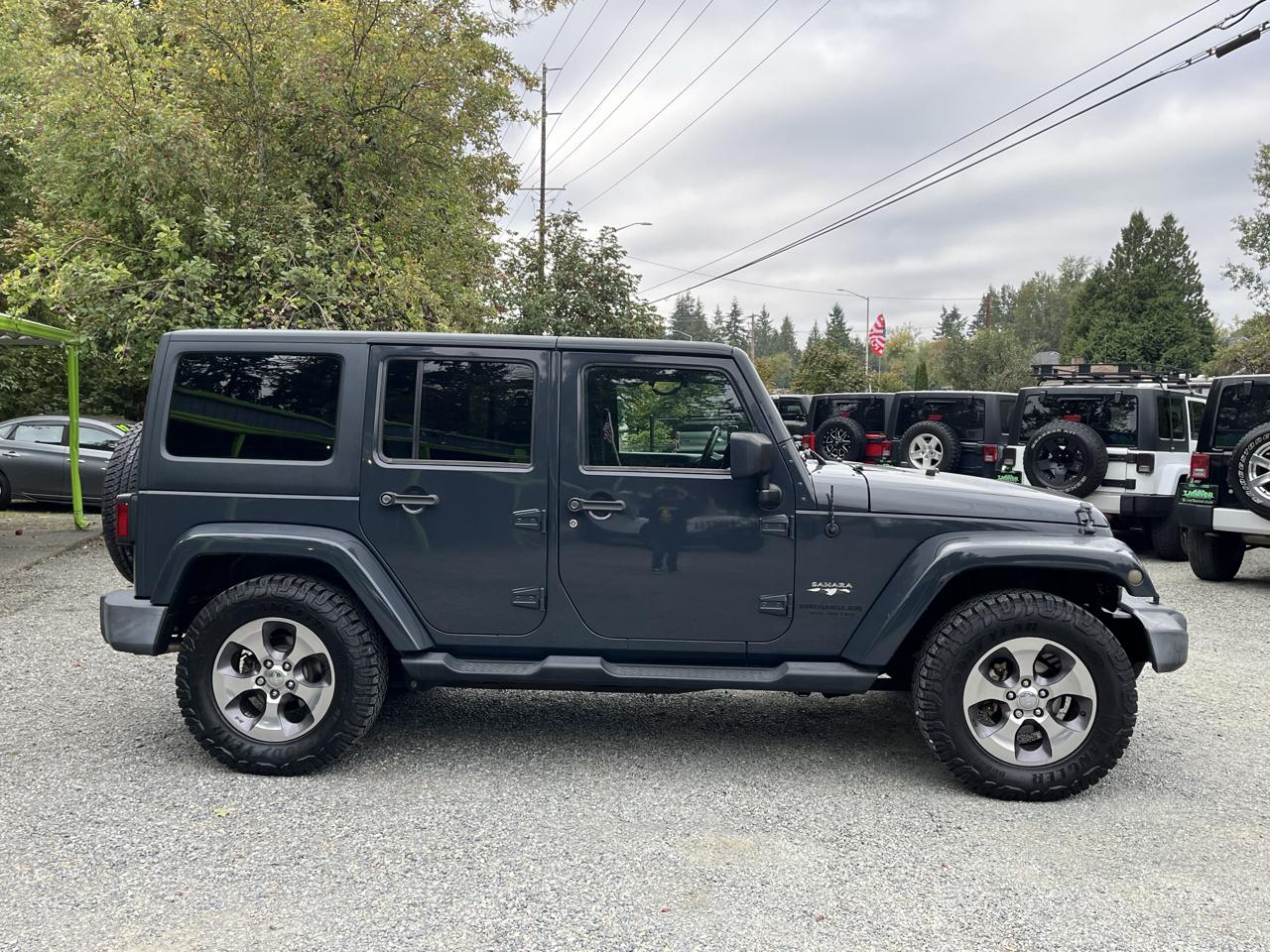 Jeep Wrangler Unlimited Sahara 4WD 2016
