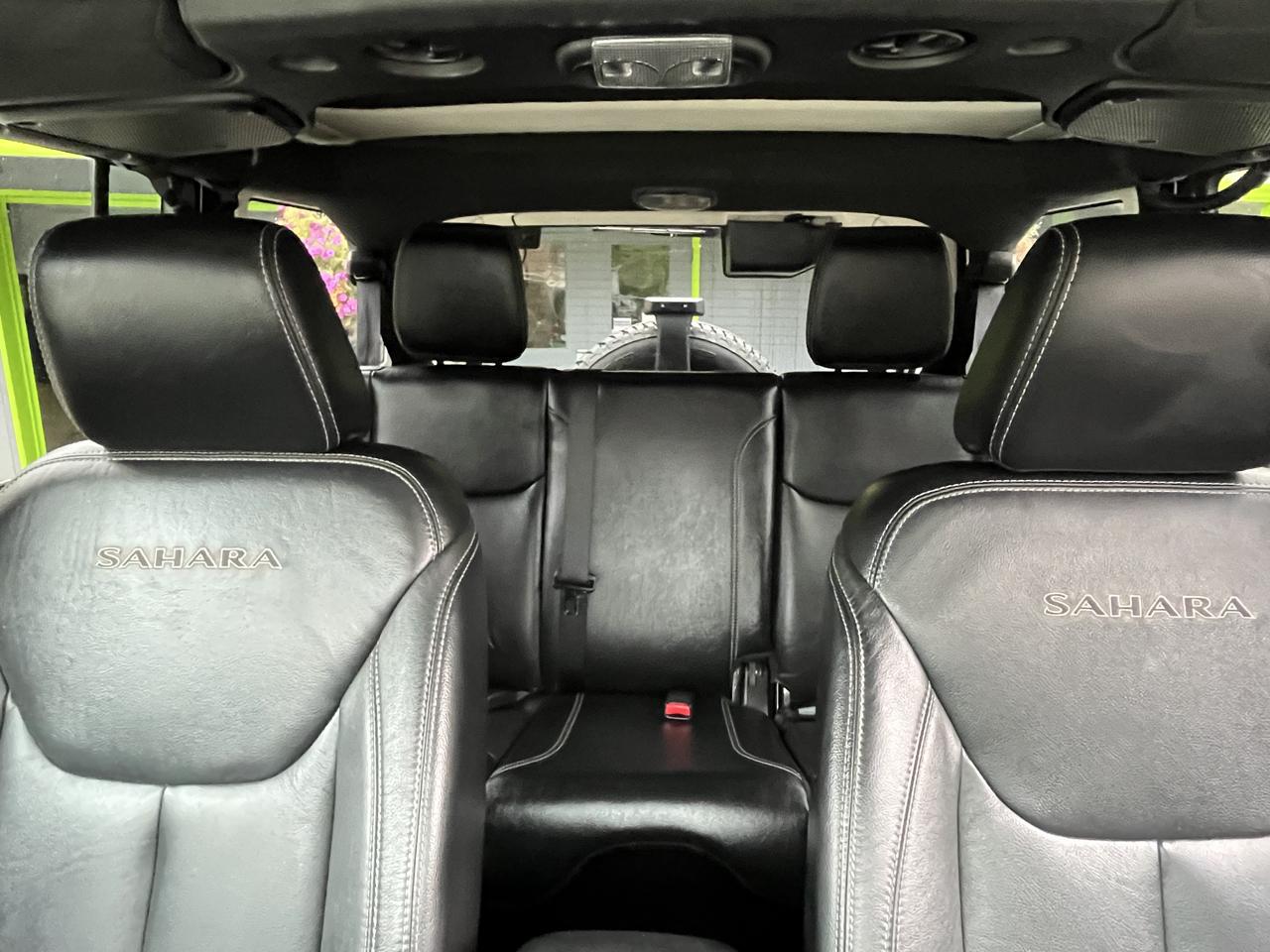 Jeep Wrangler Unlimited Sahara 4WD 2016