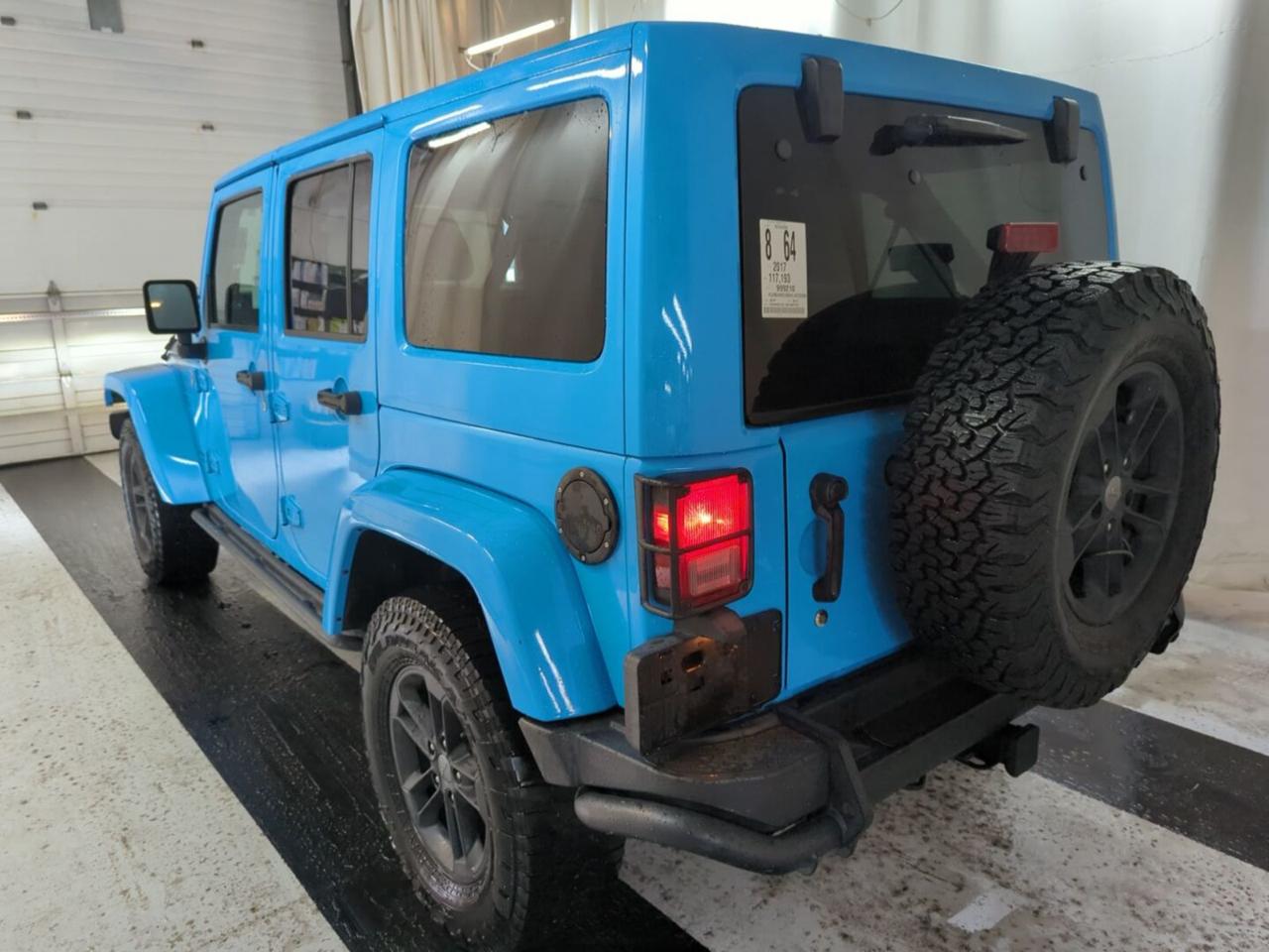 Jeep Wrangler Unlimited Sahara 4WD 2017