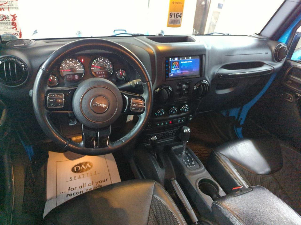 Jeep Wrangler Unlimited Sahara 4WD 2017
