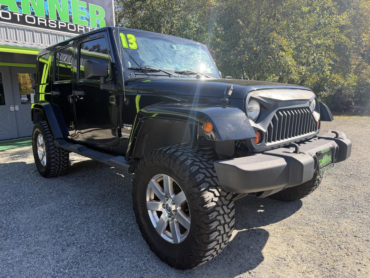 Jeep Wrangler Unlimited Sahara 4WD 2013