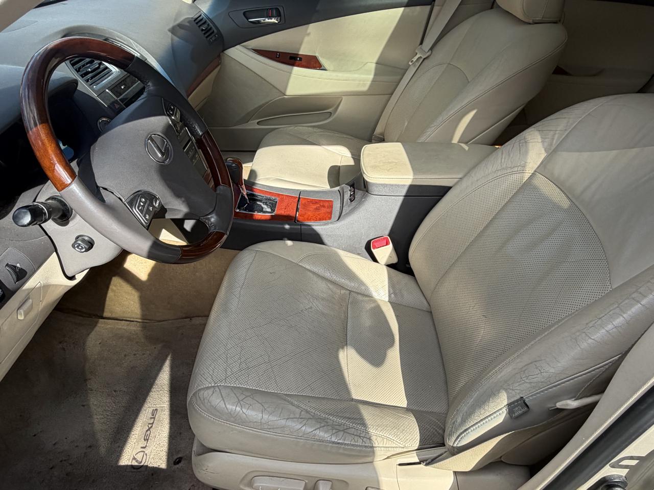 Lexus ES 350 Sedan 2012