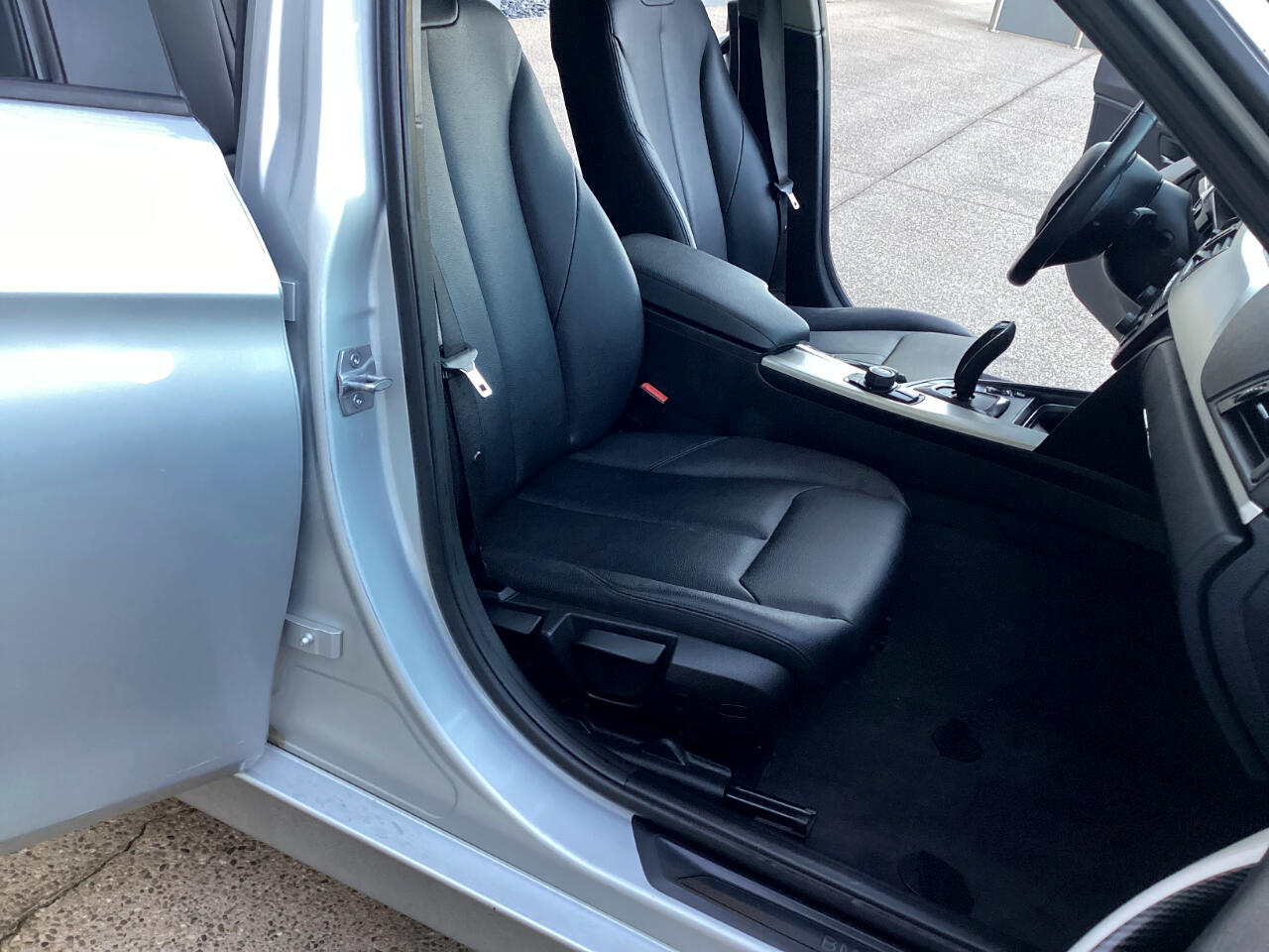 BMW 3-Series 320i Sedan 2014 BMW 3-Series 320i Sedan 2014