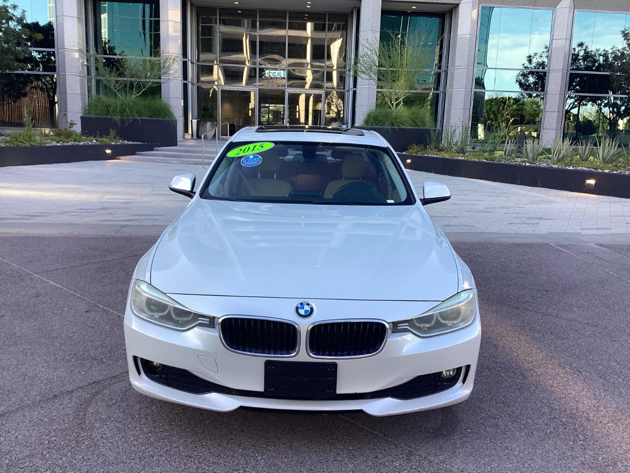 BMW 3-Series 320i Sedan 2015
