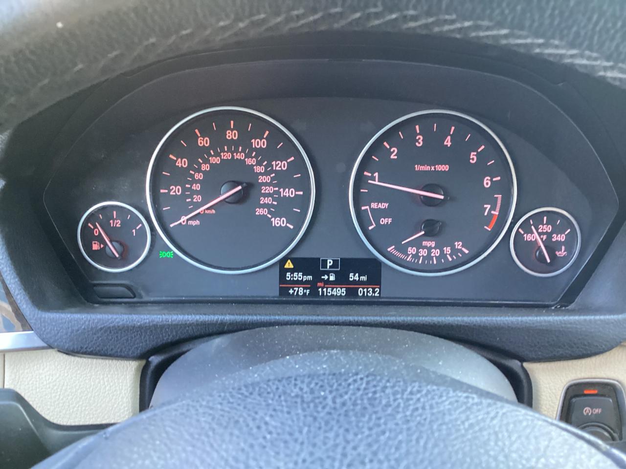 BMW 3-Series 320i Sedan 2015
