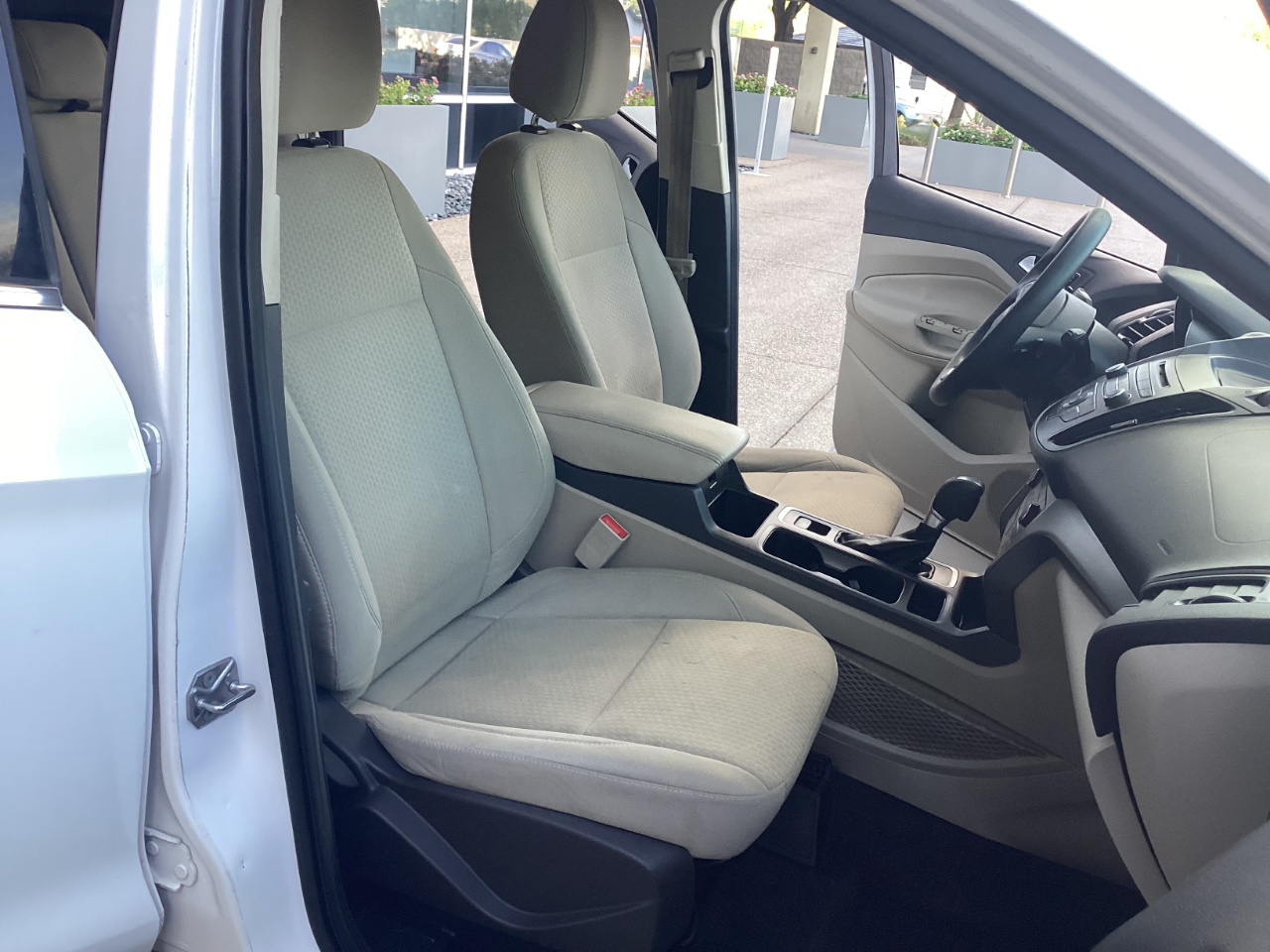 Ford Escape SE FWD 2017 Ford Escape SE FWD 2017