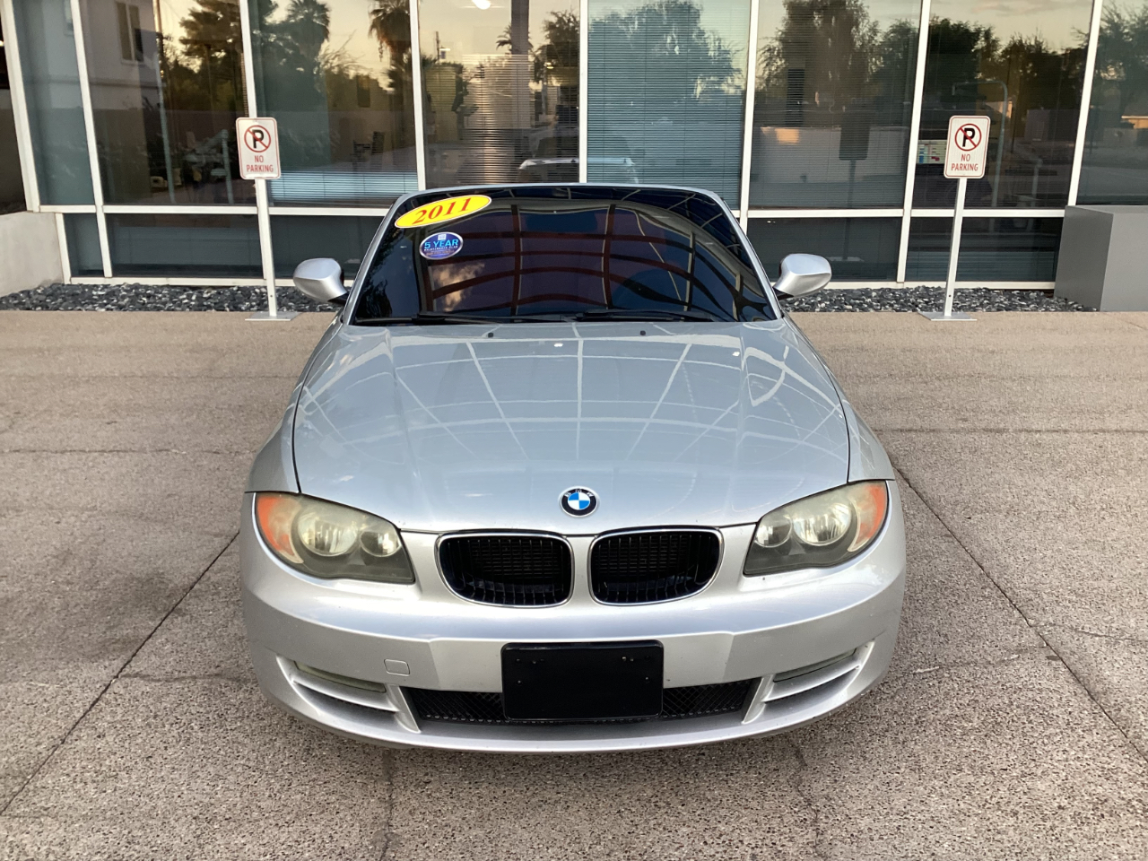 BMW 1-Series 128i Convertible 2011 BMW 1-Series 128i Convertible 2011