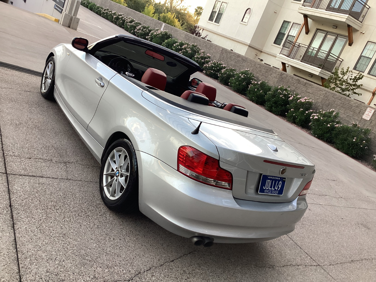 BMW 1-Series 128i Convertible 2011 BMW 1-Series 128i Convertible 2011