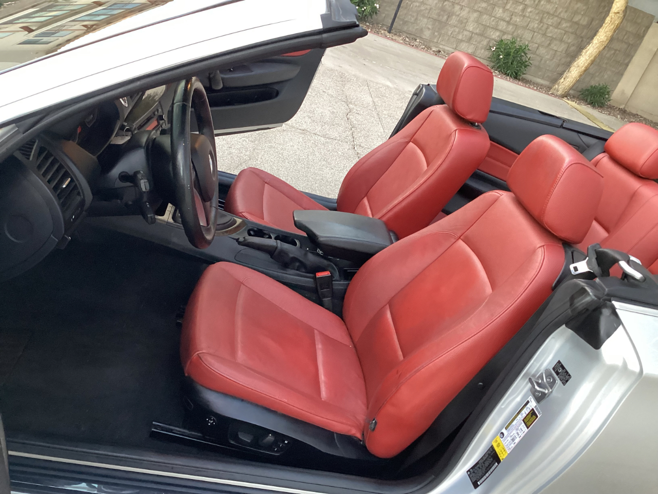 BMW 1-Series 128i Convertible 2011 BMW 1-Series 128i Convertible 2011