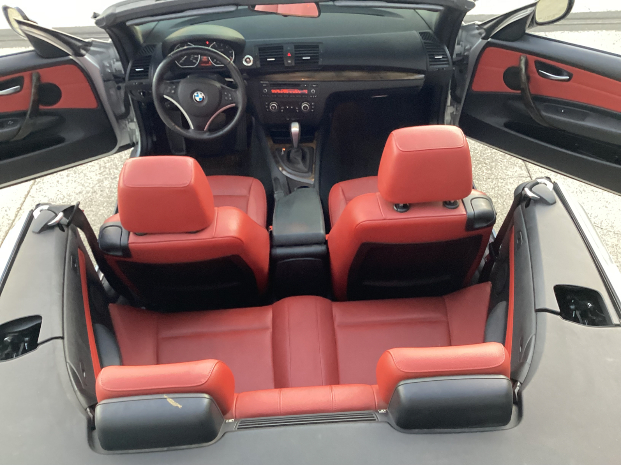 BMW 1-Series 128i Convertible 2011 BMW 1-Series 128i Convertible 2011