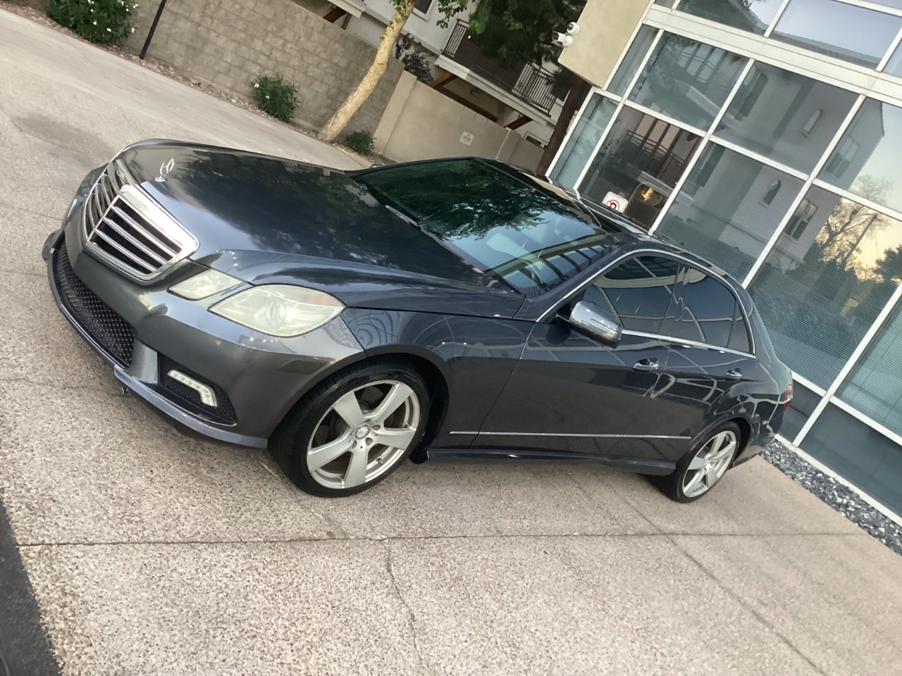 Mercedes-Benz E-Class E350 Sedan 4MATIC 2010 Mercedes-Benz E-Class E350 Sedan 4MATIC 2010